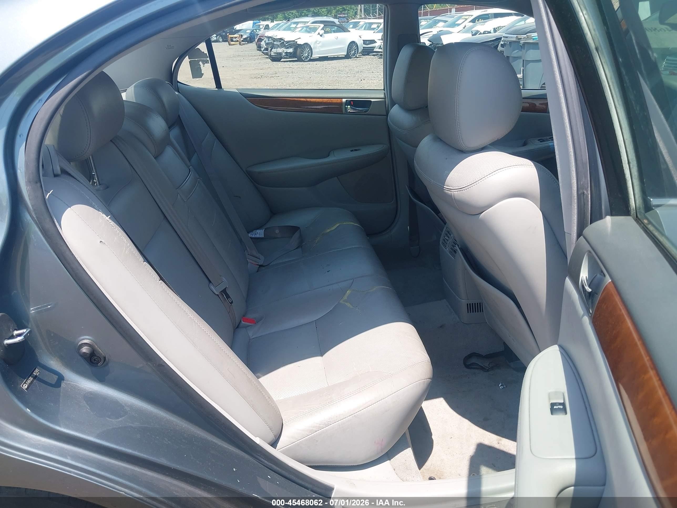 2005 Lexus Es 330   Gray vin: JTHBA30G155087243