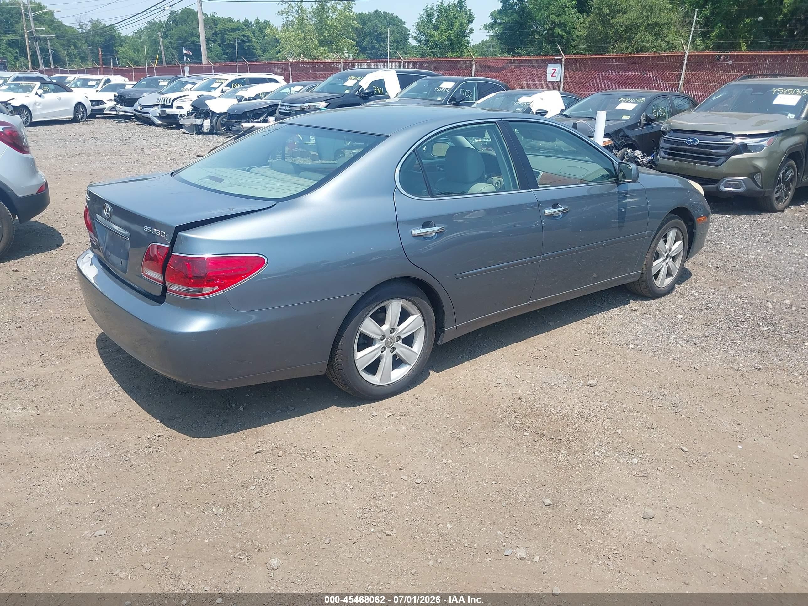 2005 Lexus Es 330   Gray vin: JTHBA30G155087243