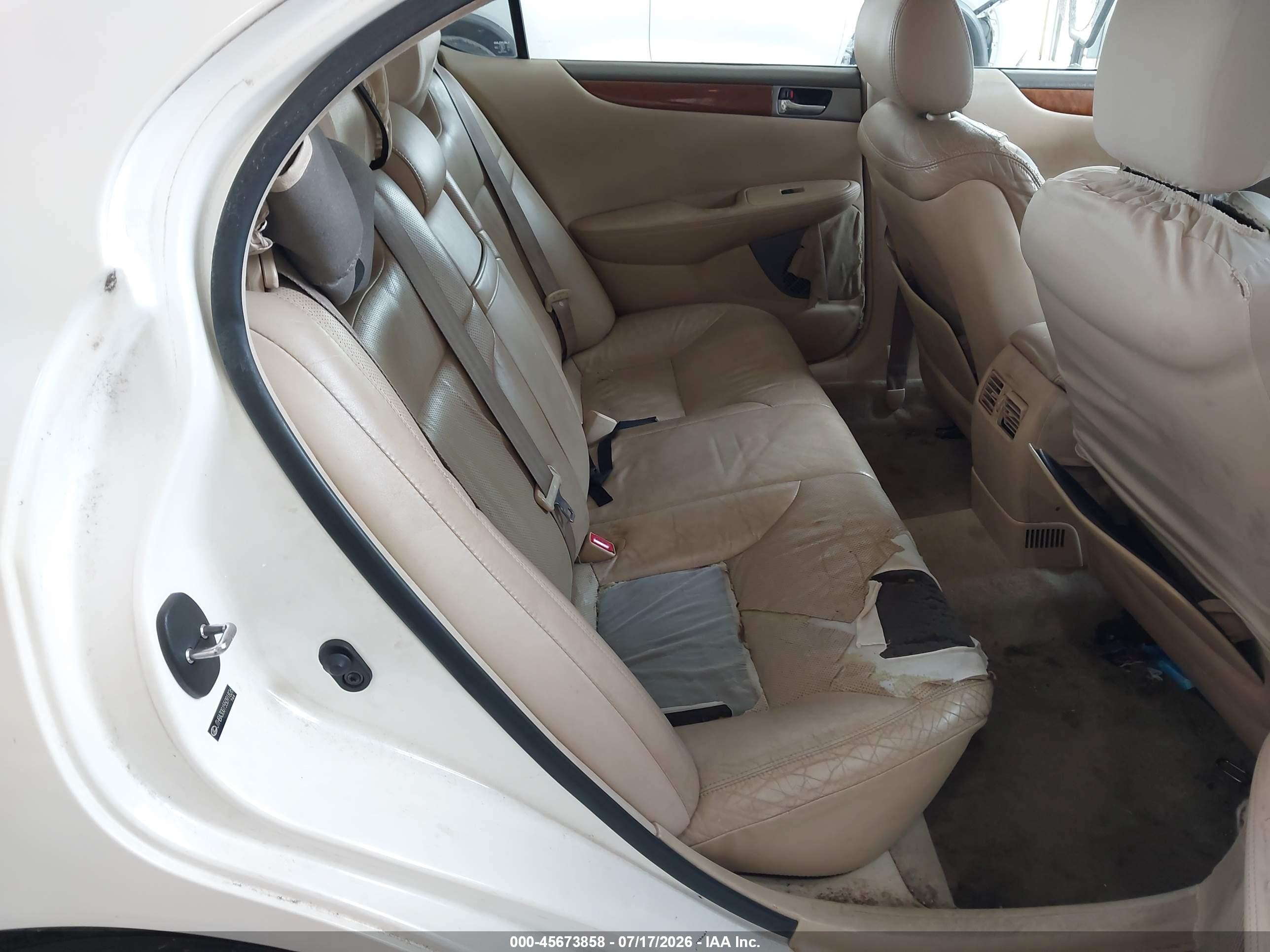 2005 Lexus Es 330   White vin: JTHBA30G155091826