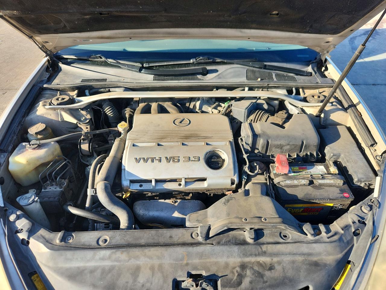 2005 Lexus Es 330 Gold vin: JTHBA30G155092314