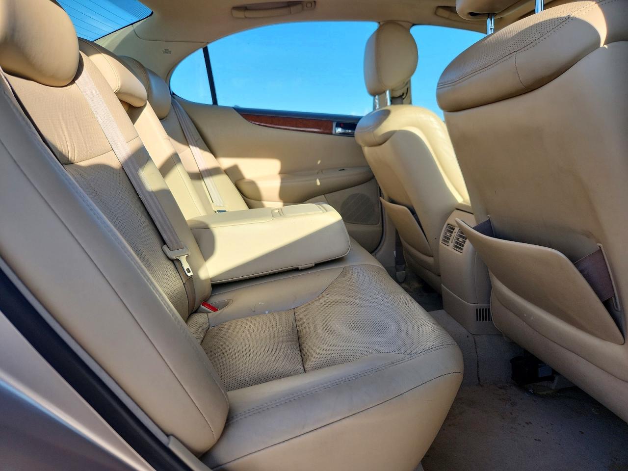 2005 Lexus Es 330 Gold vin: JTHBA30G155092314
