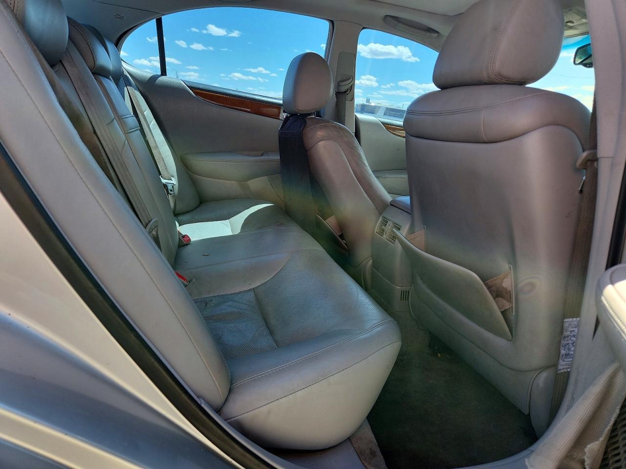 2005 Lexus Es 330 Серебряный vin: JTHBA30G155095052