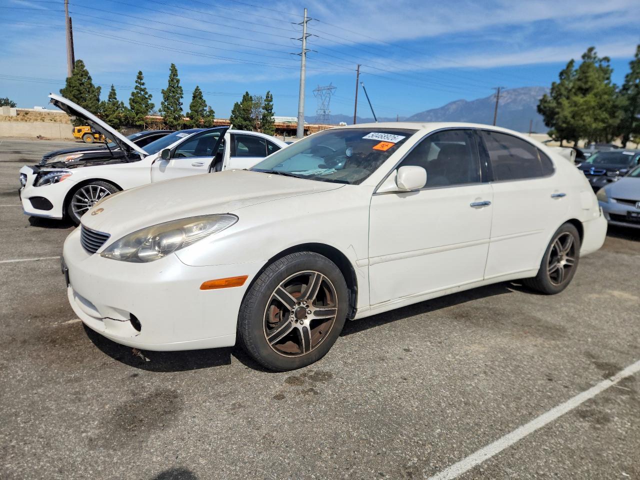 2005 Lexus Es White vin: JTHBA30G155104168