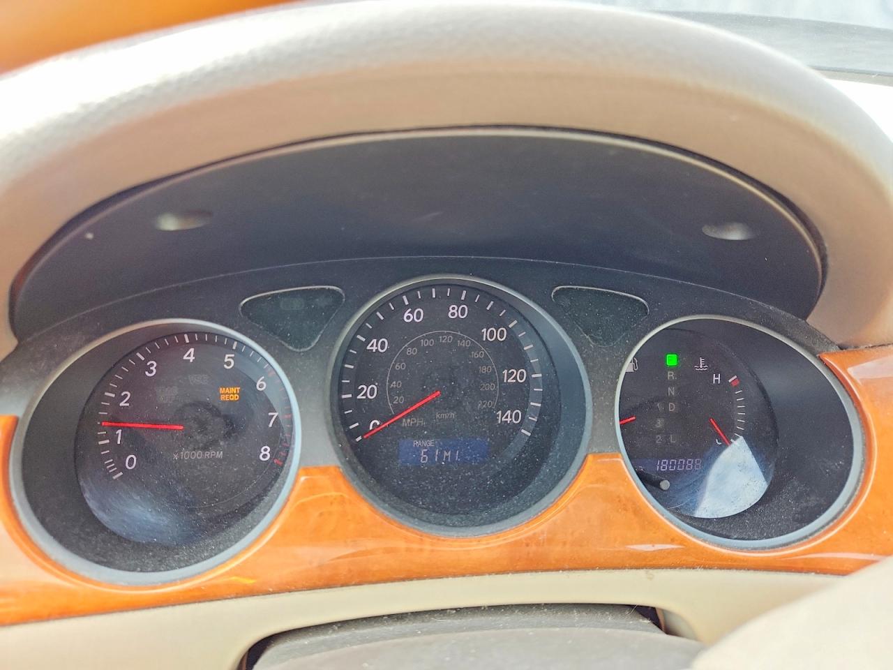 2005 Lexus Es 330 Maroon vin: JTHBA30G155116157