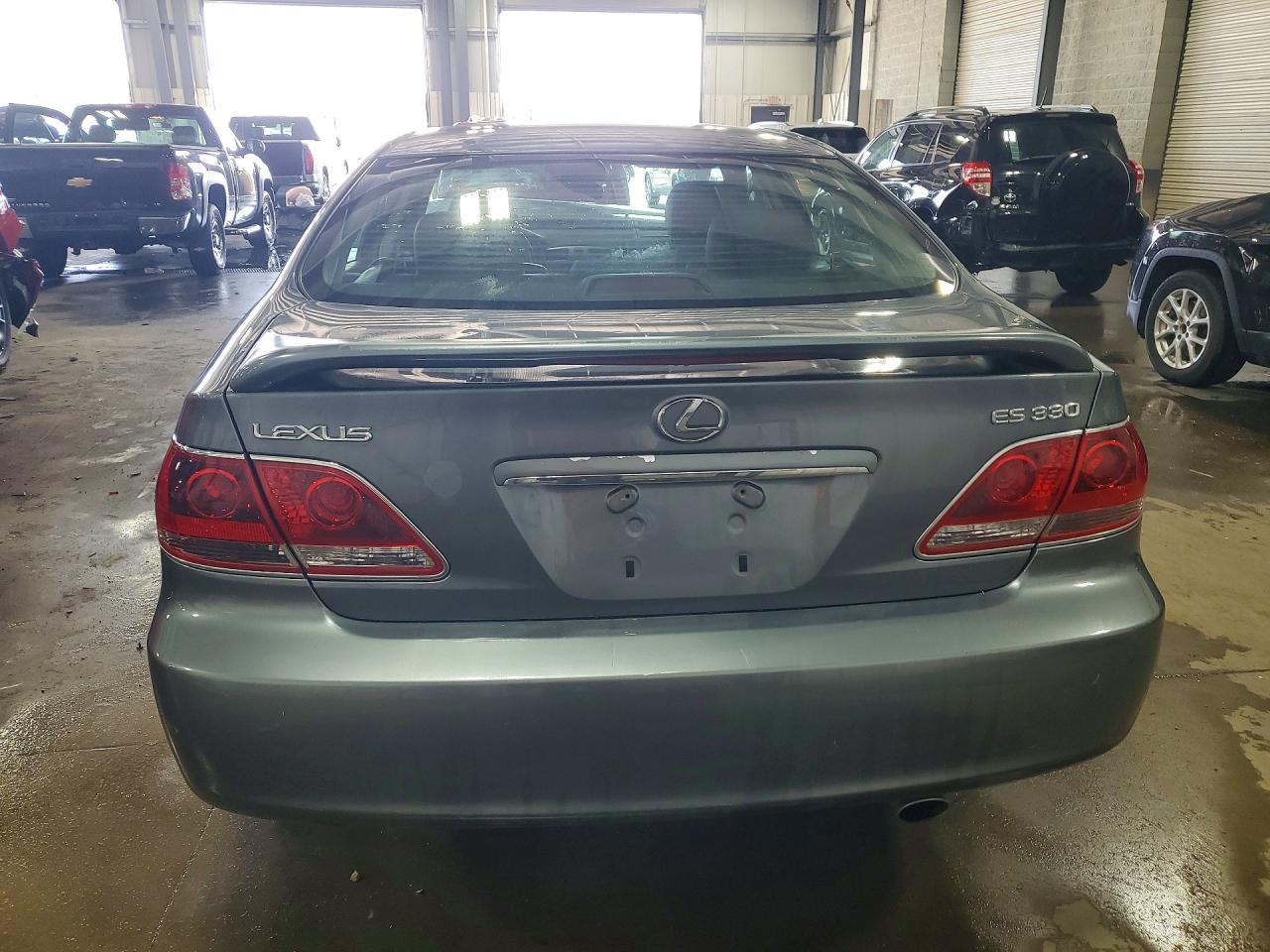 2005 Lexus Es 330 Gray vin: JTHBA30G155119270