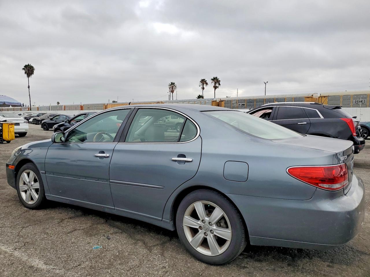 2005 Lexus Es 330 Синий vin: JTHBA30G155123674