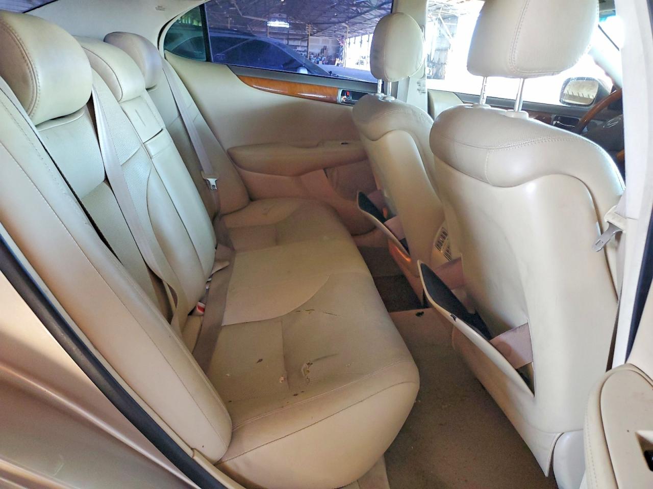 2005 Lexus Es 330 Gold vin: JTHBA30G155127949