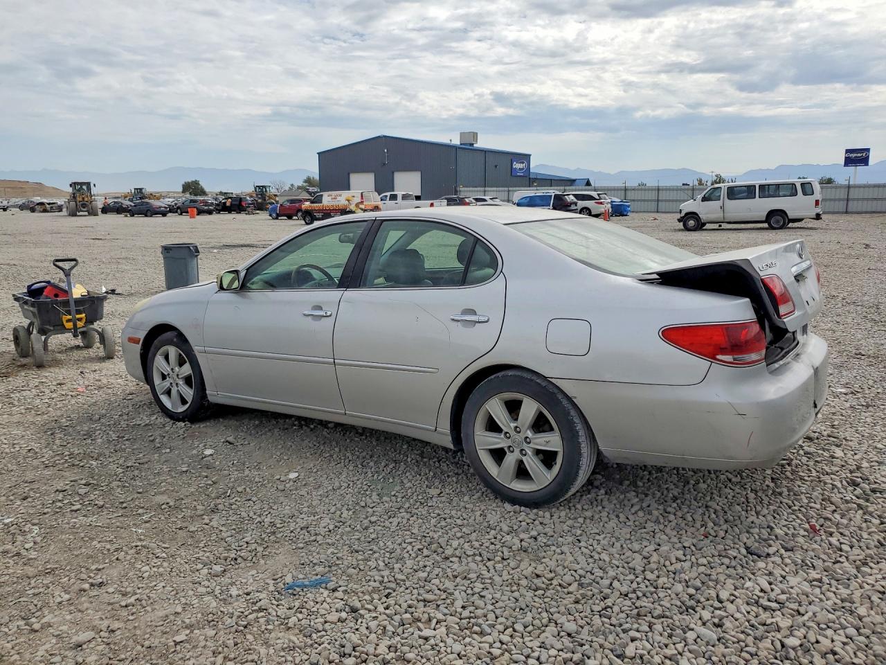 2005 Lexus Es 330 Серебряный vin: JTHBA30G155130785
