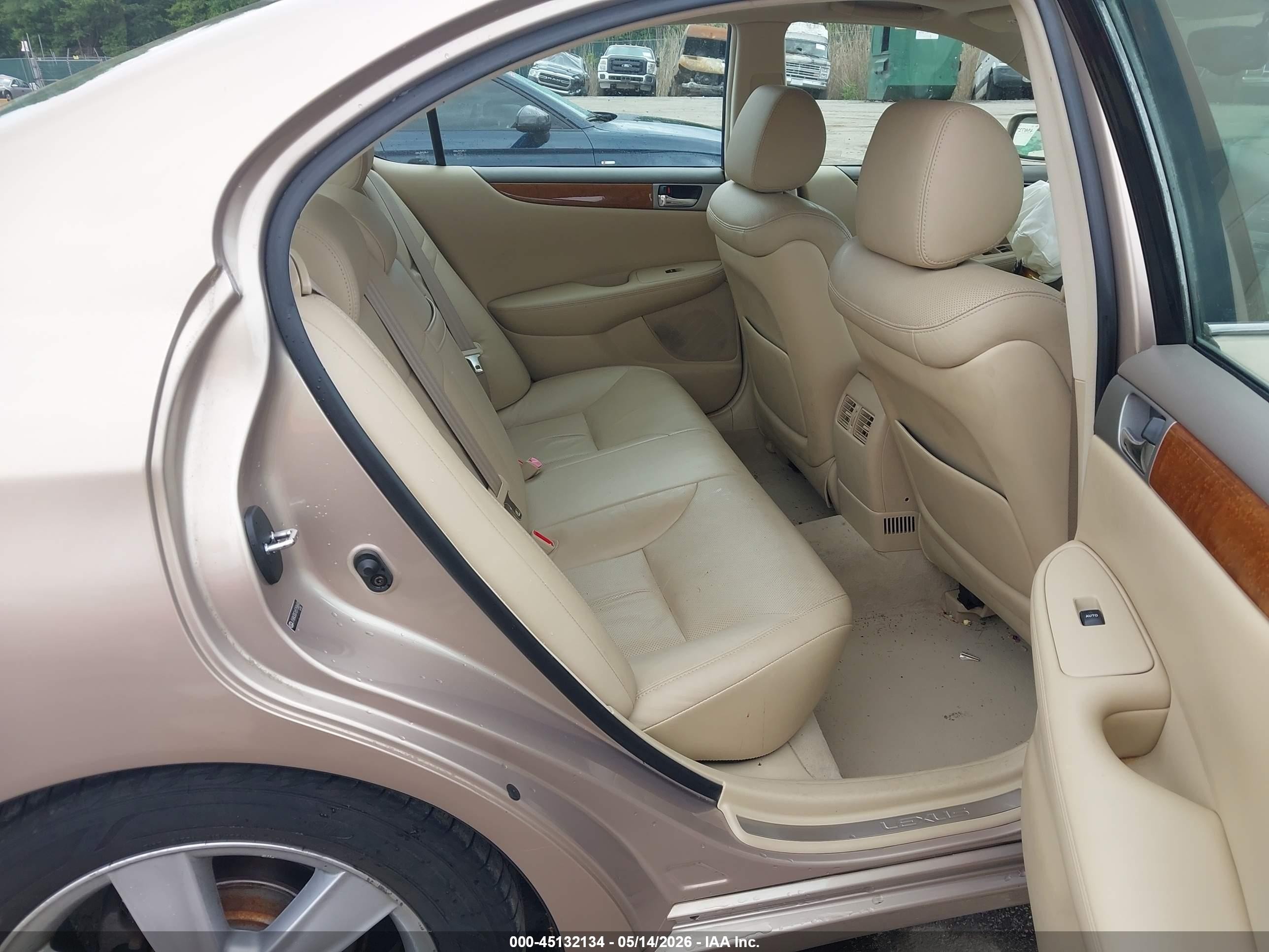 2006 Lexus Es 330   Gold vin: JTHBA30G165158684