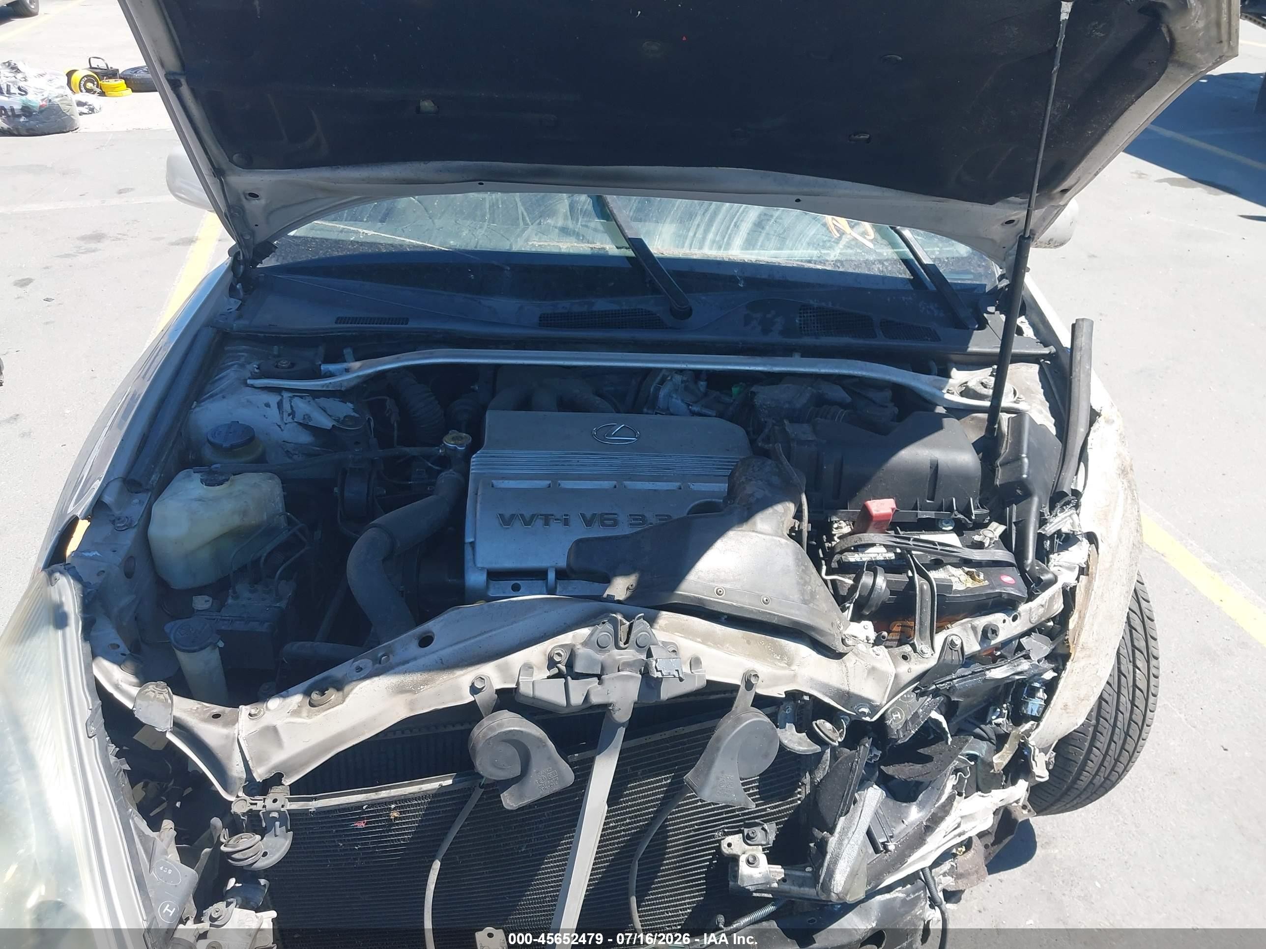 2004 Lexus Es 330   Gray vin: JTHBA30G240022509