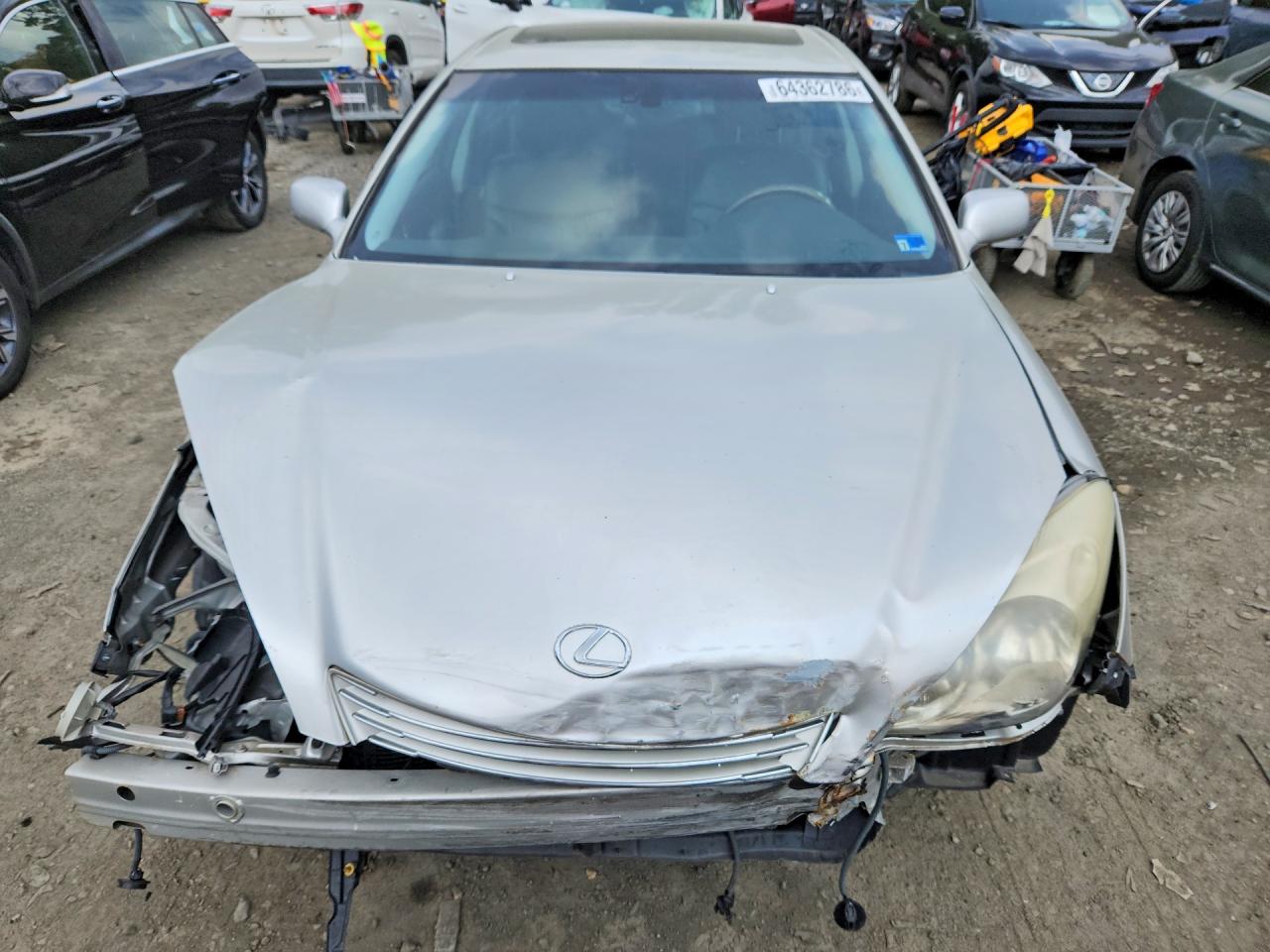 2004 Lexus Es 330 Silver vin: JTHBA30G245001095
