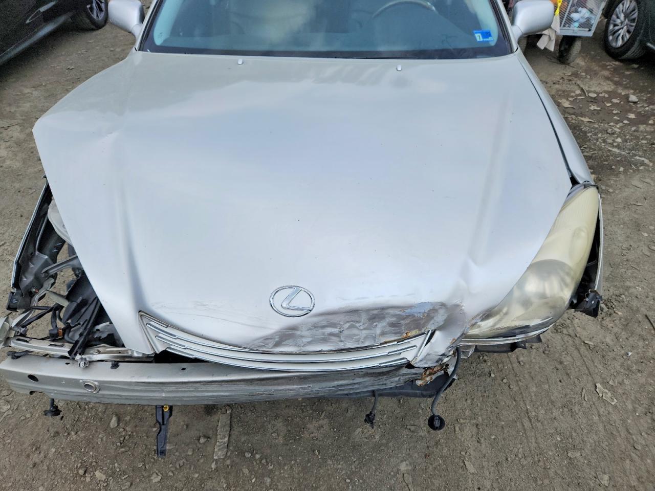 2004 Lexus Es 330 Silver vin: JTHBA30G245001095