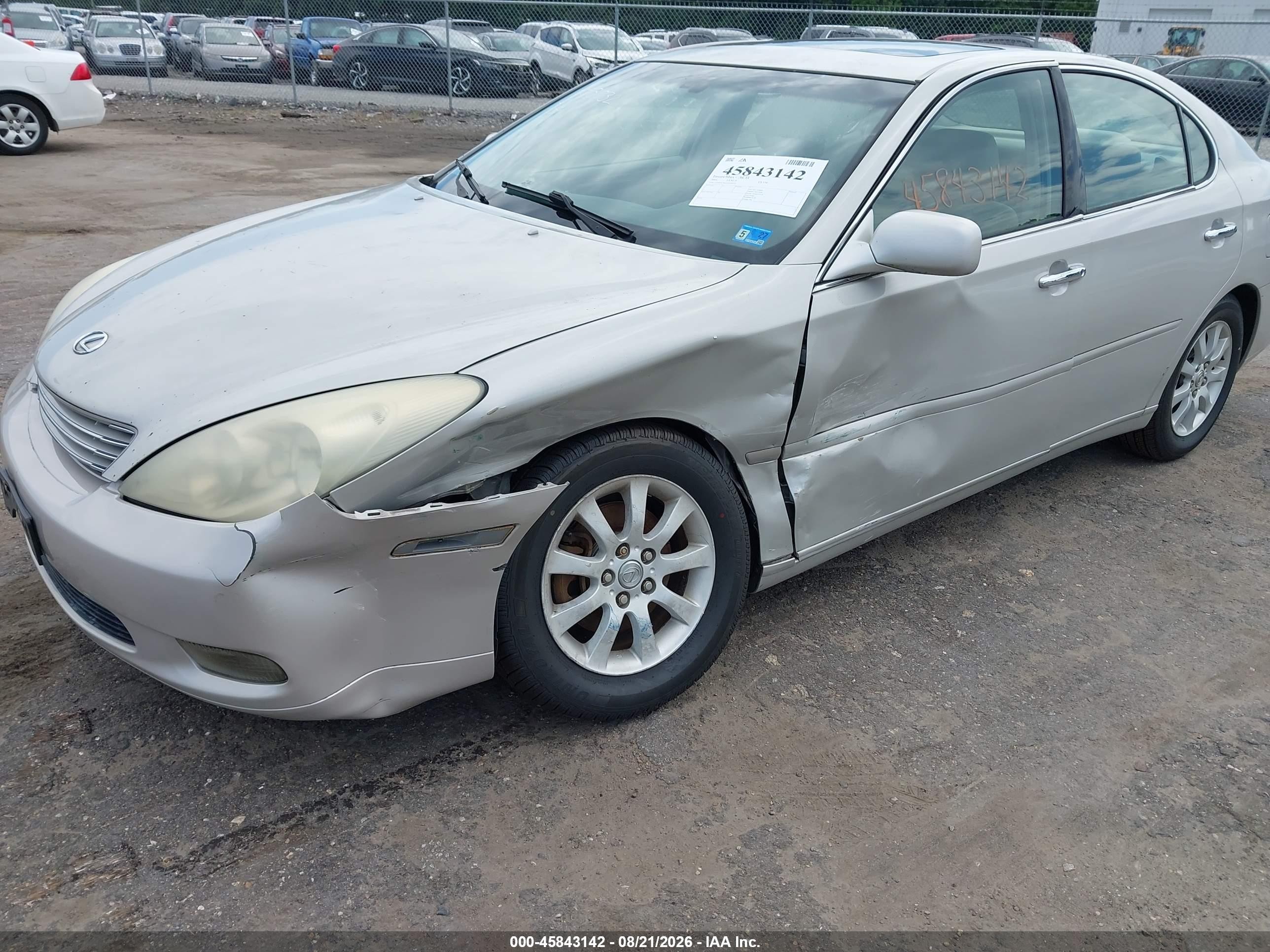 2004 Lexus Es 330   Silver vin: JTHBA30G245020035