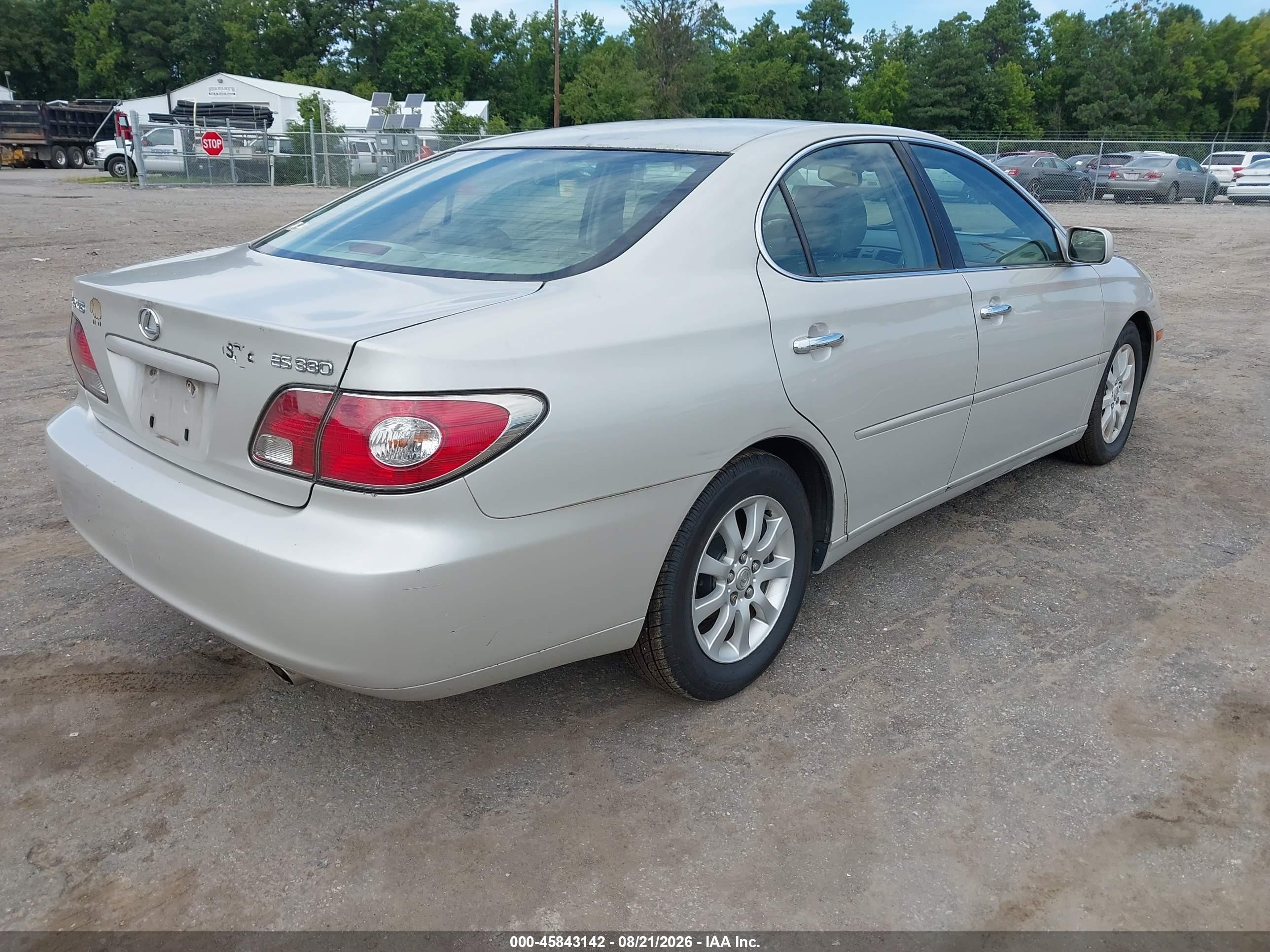 2004 Lexus Es 330   Silver vin: JTHBA30G245020035