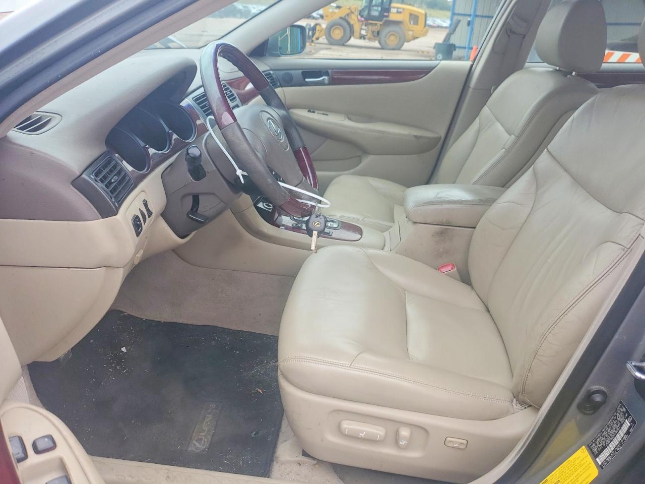 2004 Lexus Es 330 Green vin: JTHBA30G245030354