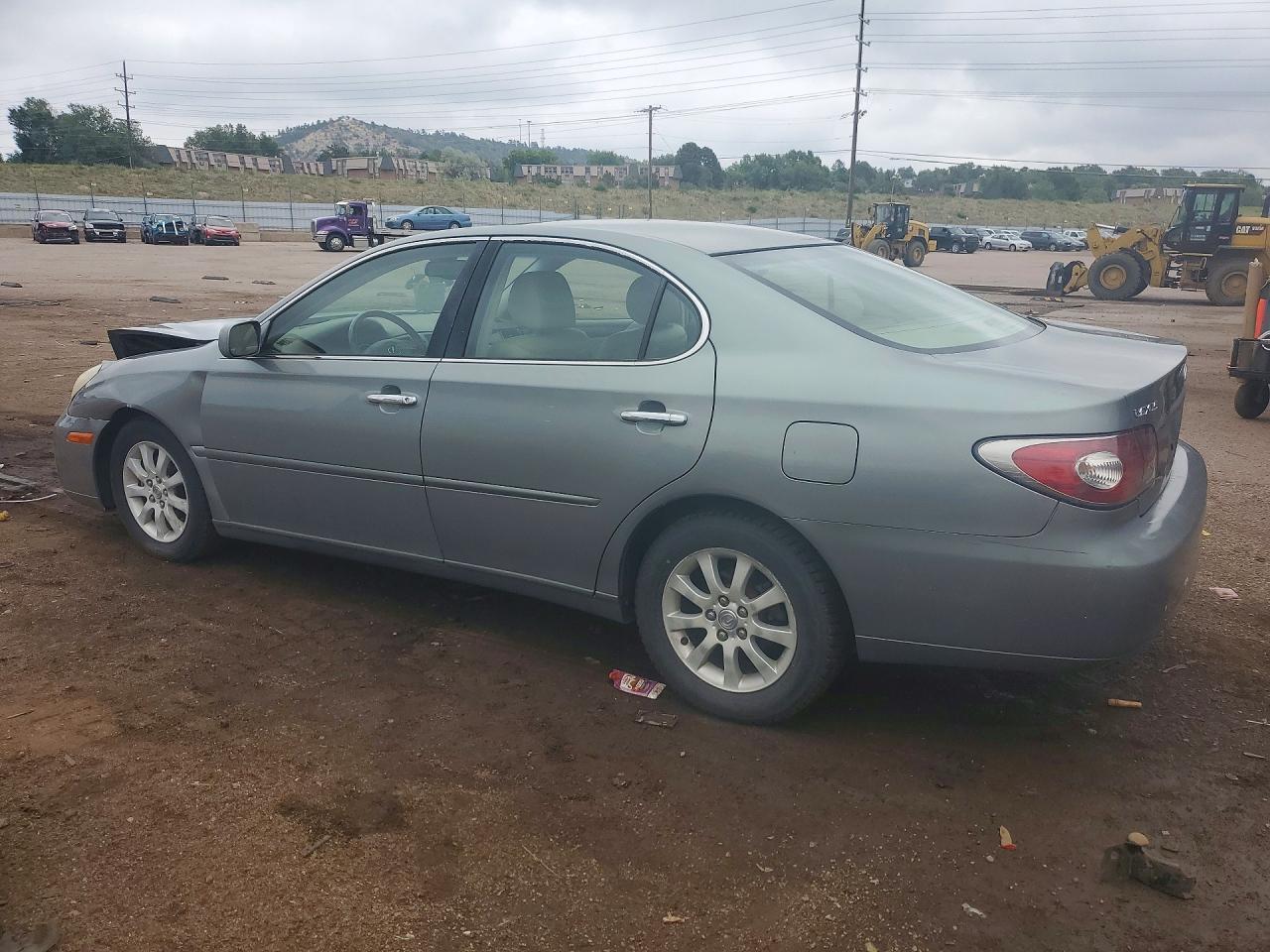 2004 Lexus Es 330 Green vin: JTHBA30G245030354