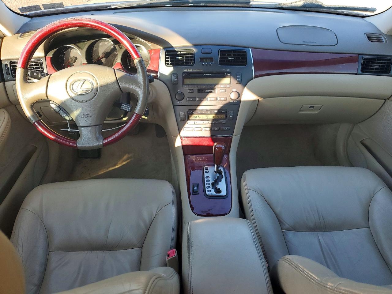 2004 Lexus Es 330 Maroon vin: JTHBA30G245032735