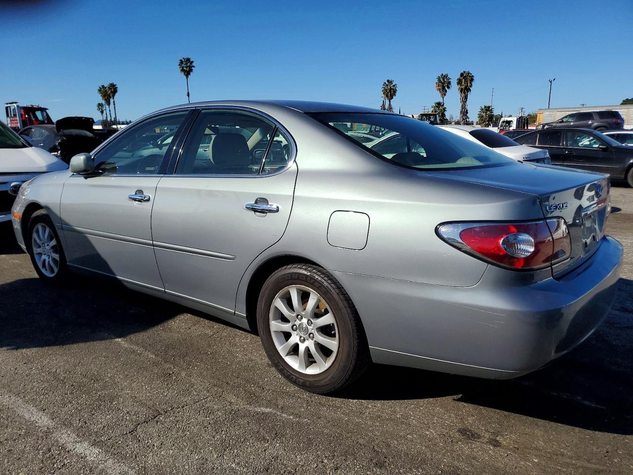 2004 Lexus Es 330 Base Gray vin: JTHBA30G245047509