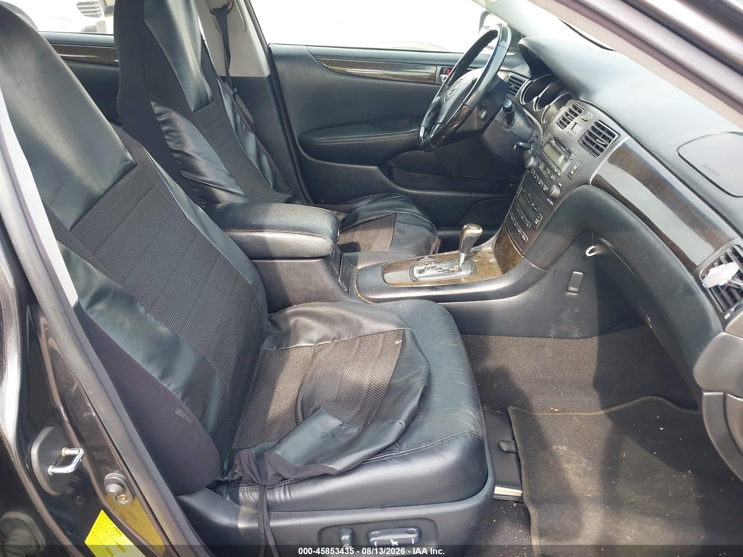 2004 Lexus Es 330   Gray vin: JTHBA30G245048157