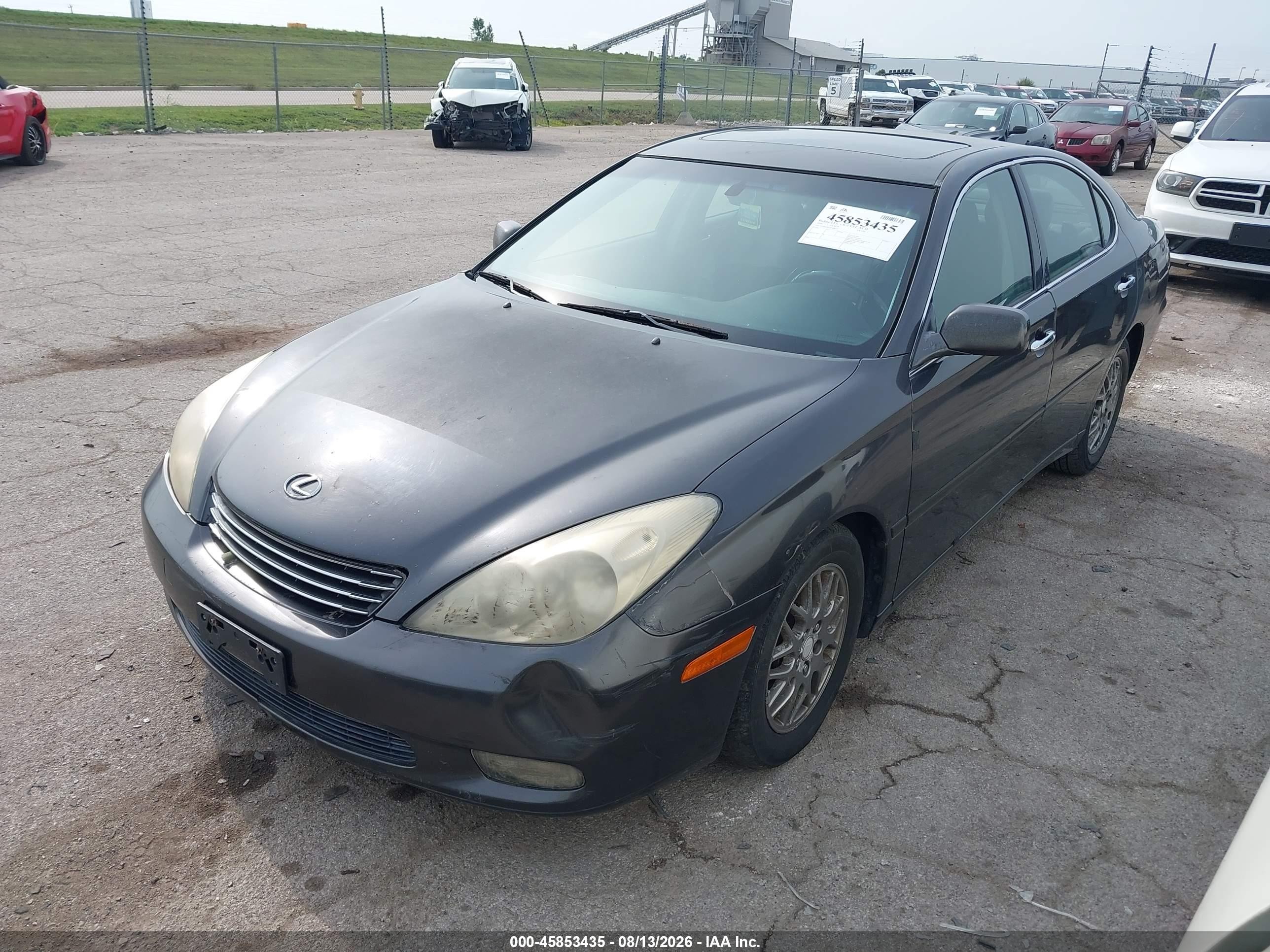 2004 Lexus Es 330   Gray vin: JTHBA30G245048157