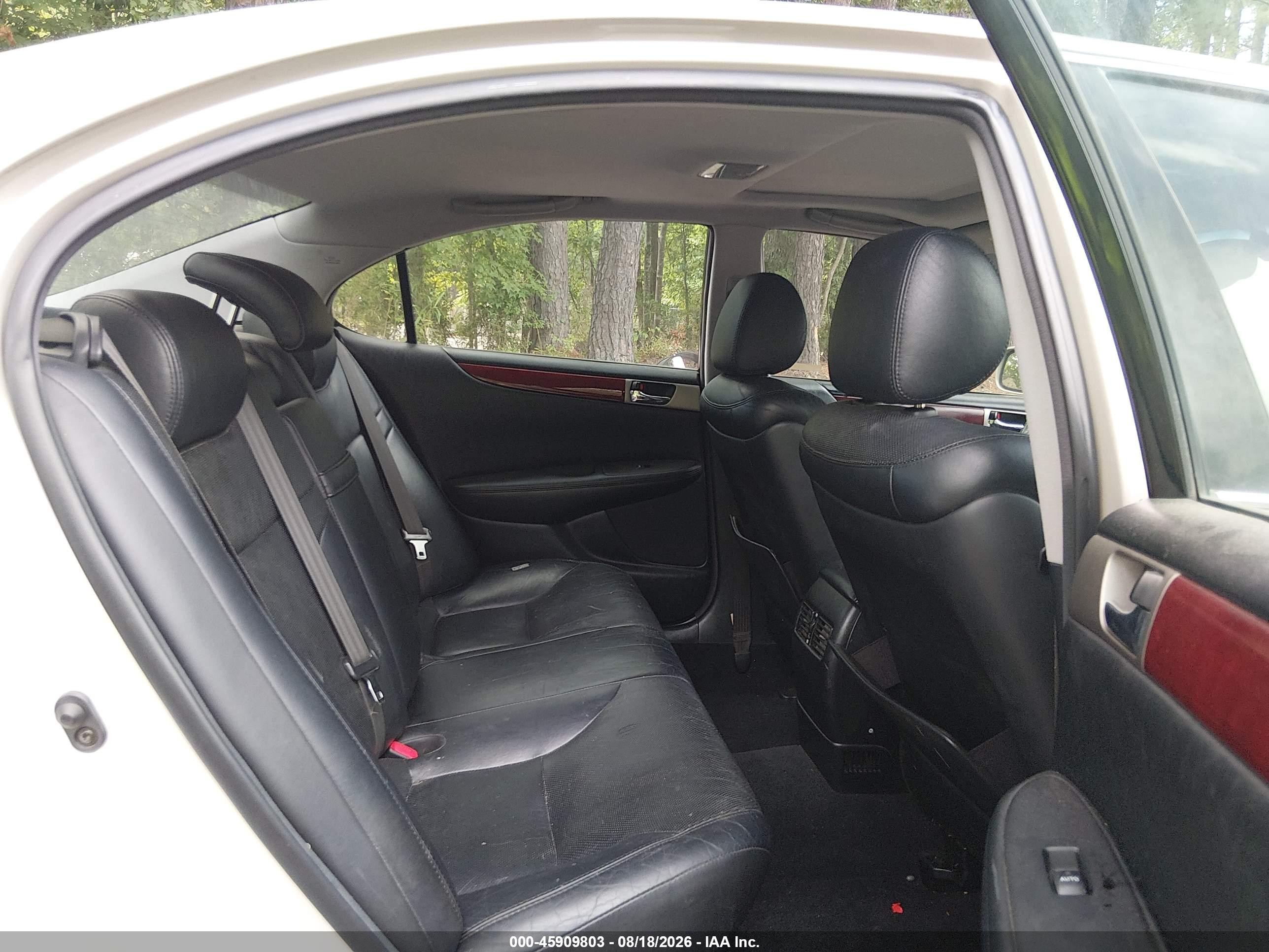 2005 Lexus Es 330   Beige vin: JTHBA30G255056017