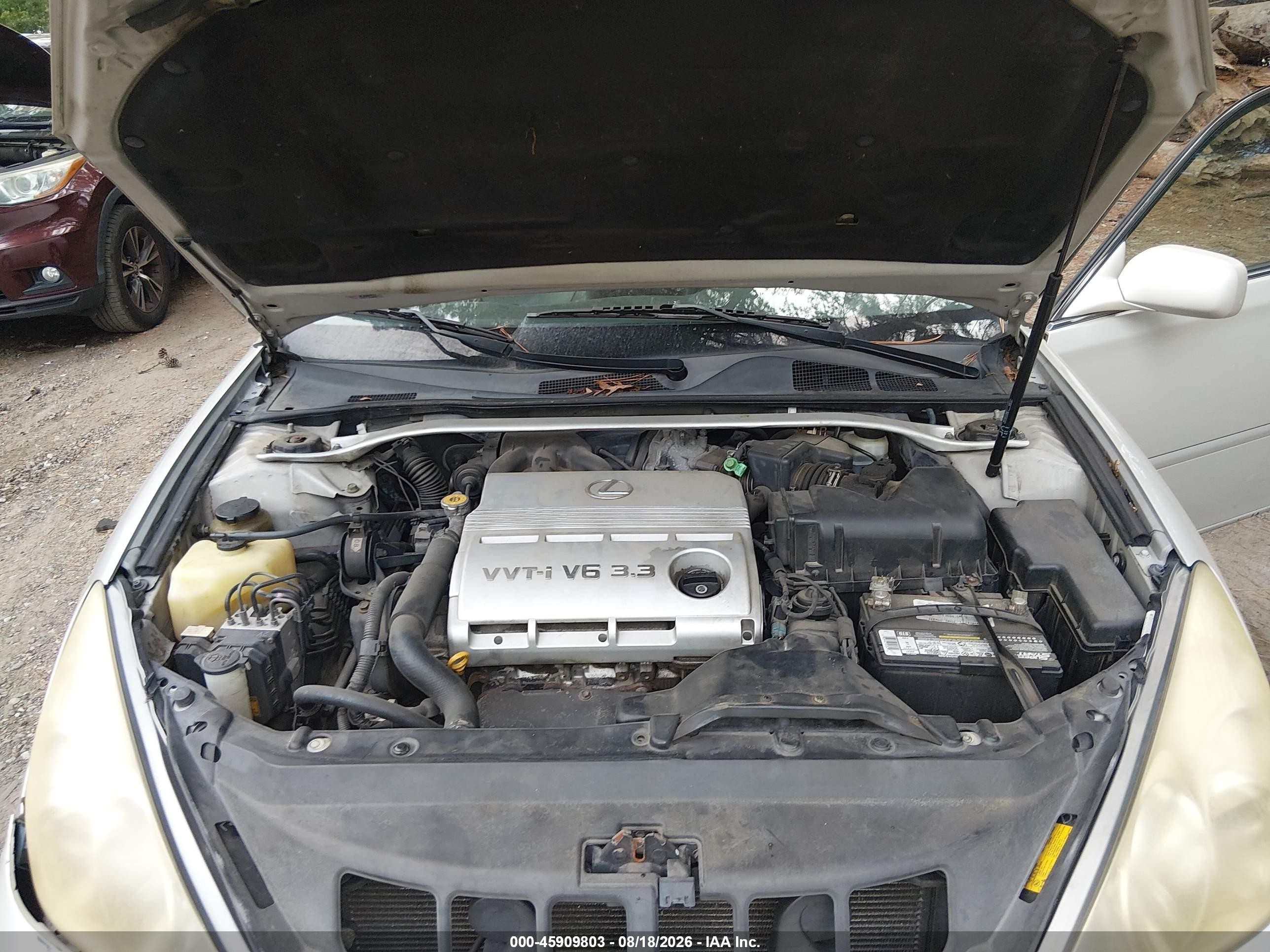 2005 Lexus Es 330   Beige vin: JTHBA30G255056017