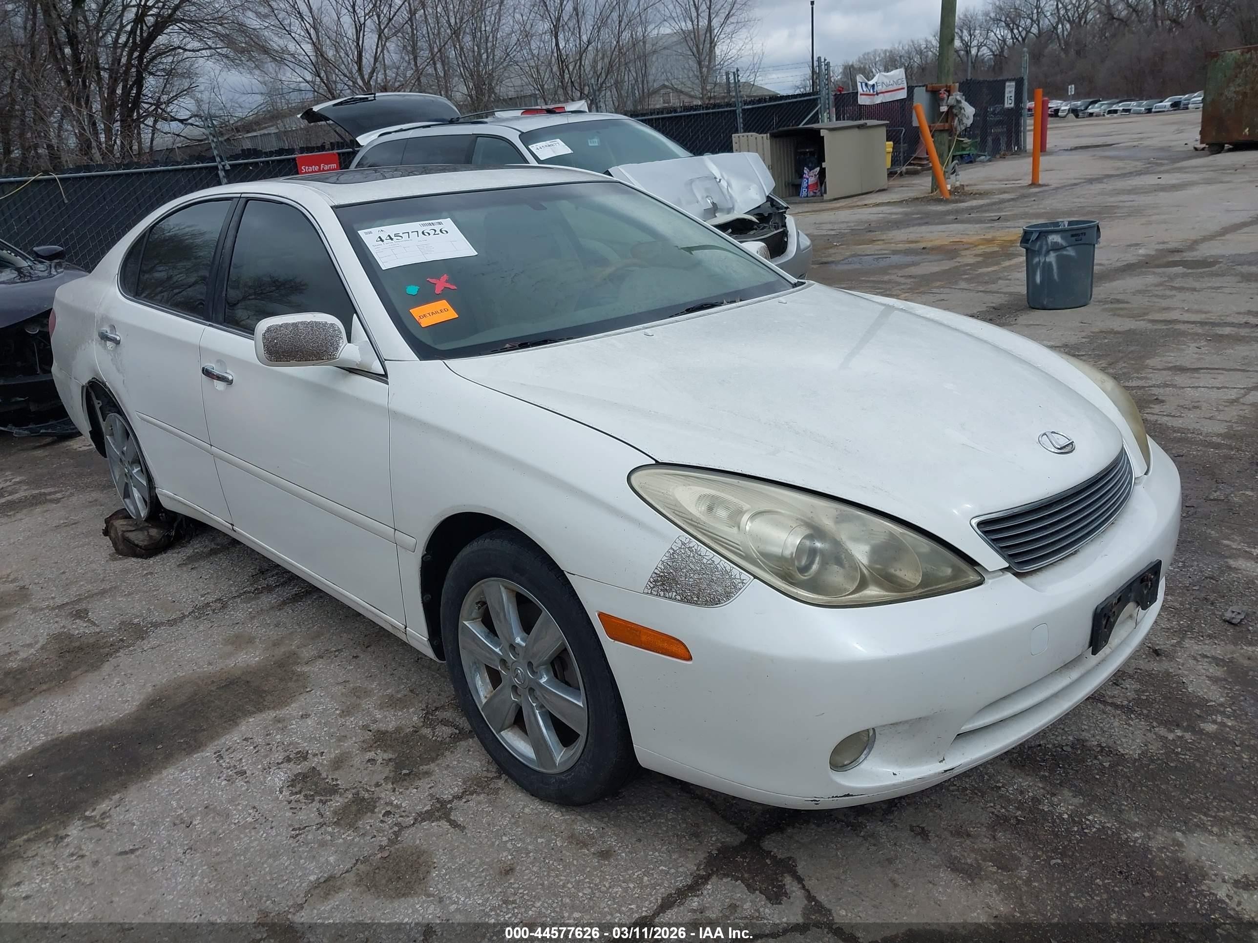2005 Lexus Es 330   Белый vin: JTHBA30G255068636