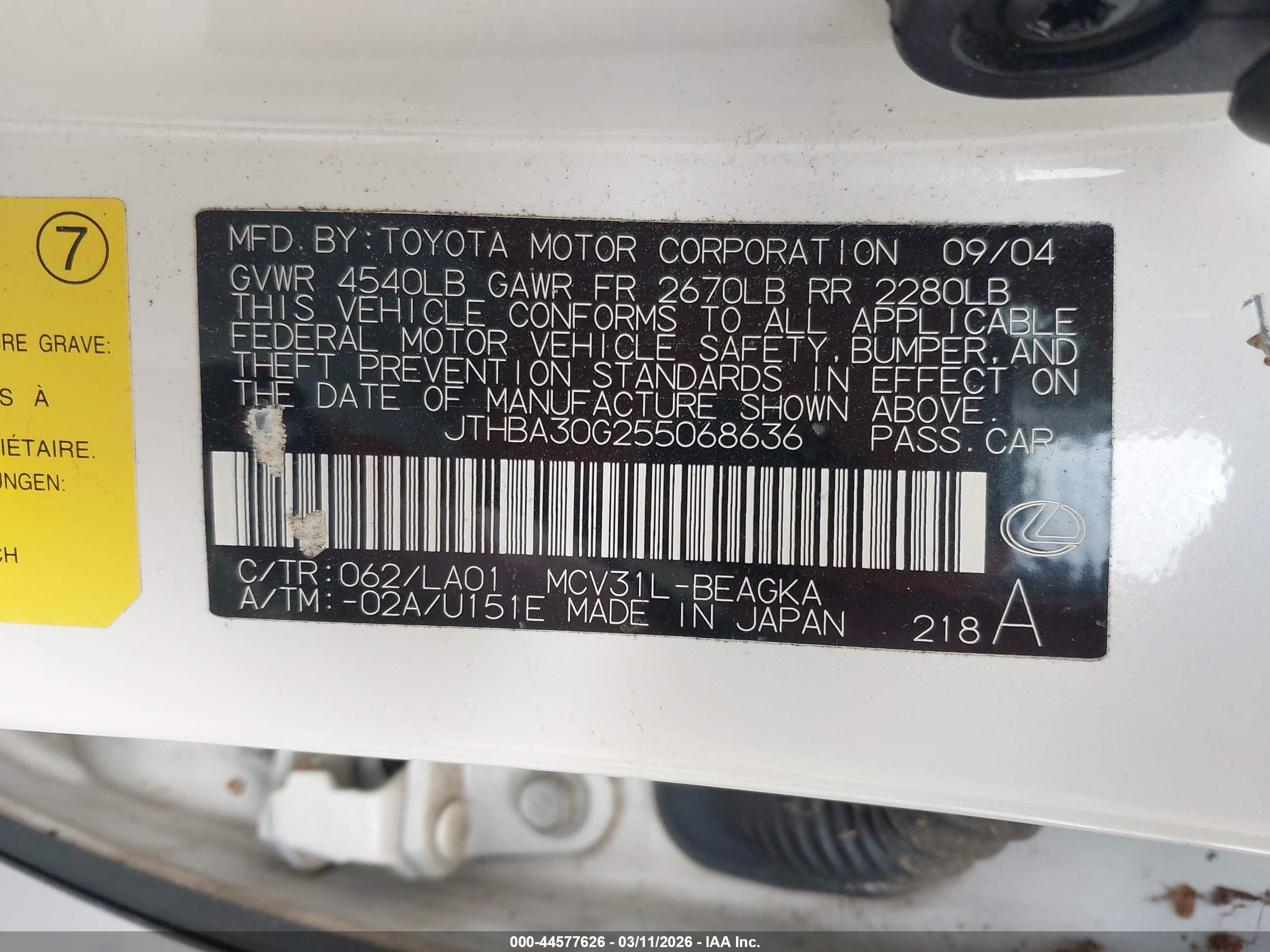 2005 Lexus Es 330   White vin: JTHBA30G255068636