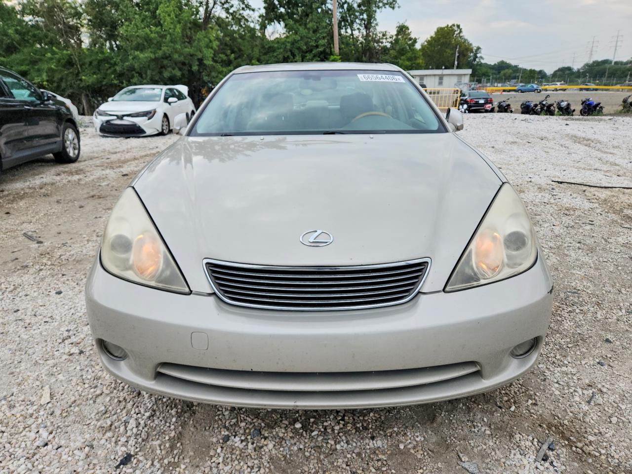 2005 Lexus Es 330 Silver vin: JTHBA30G255085050