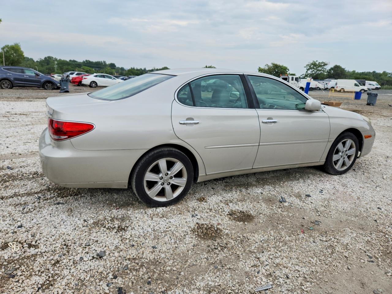 2005 Lexus Es 330 Silver vin: JTHBA30G255085050