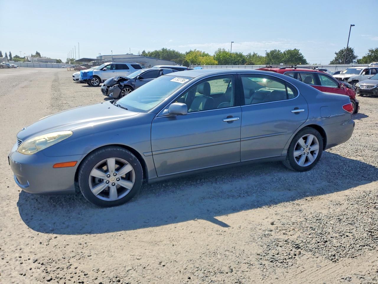 2005 Lexus Es 330 Blue vin: JTHBA30G255131296