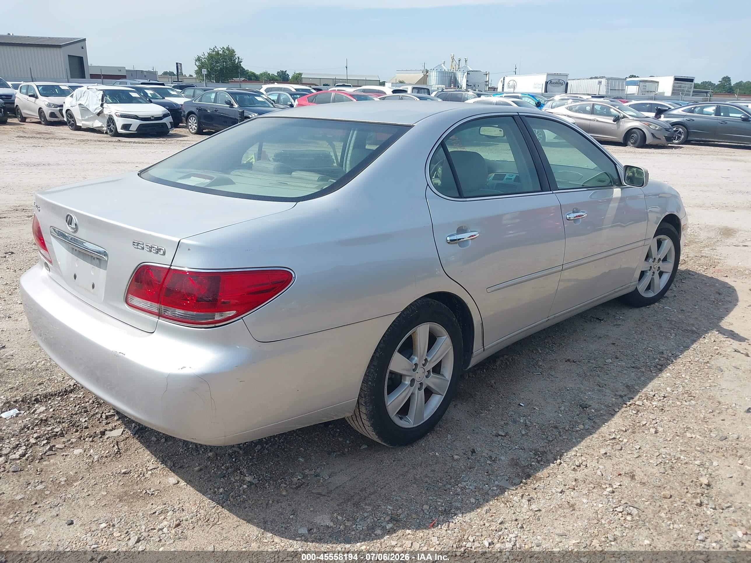 2005 Lexus Es 330   Серебряный vin: JTHBA30G255137065