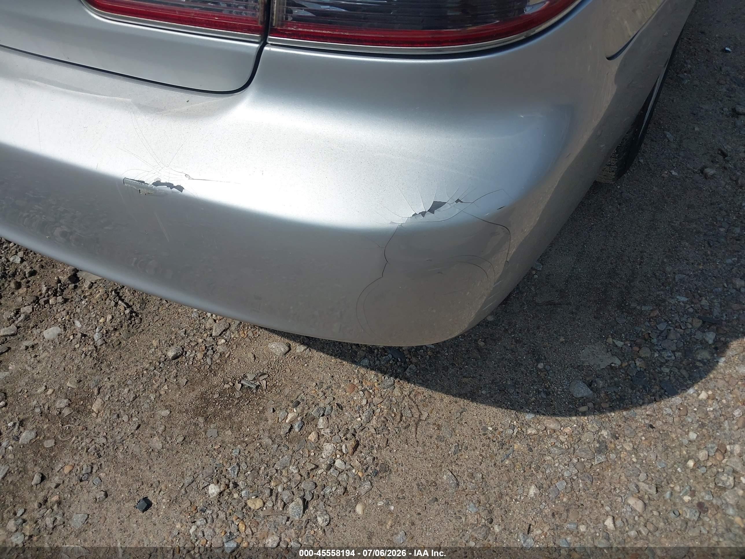 2005 Lexus Es 330   Серебряный vin: JTHBA30G255137065