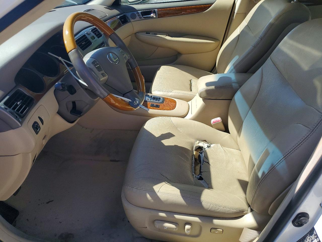 2005 Lexus Es 330 Белый vin: JTHBA30G255137664