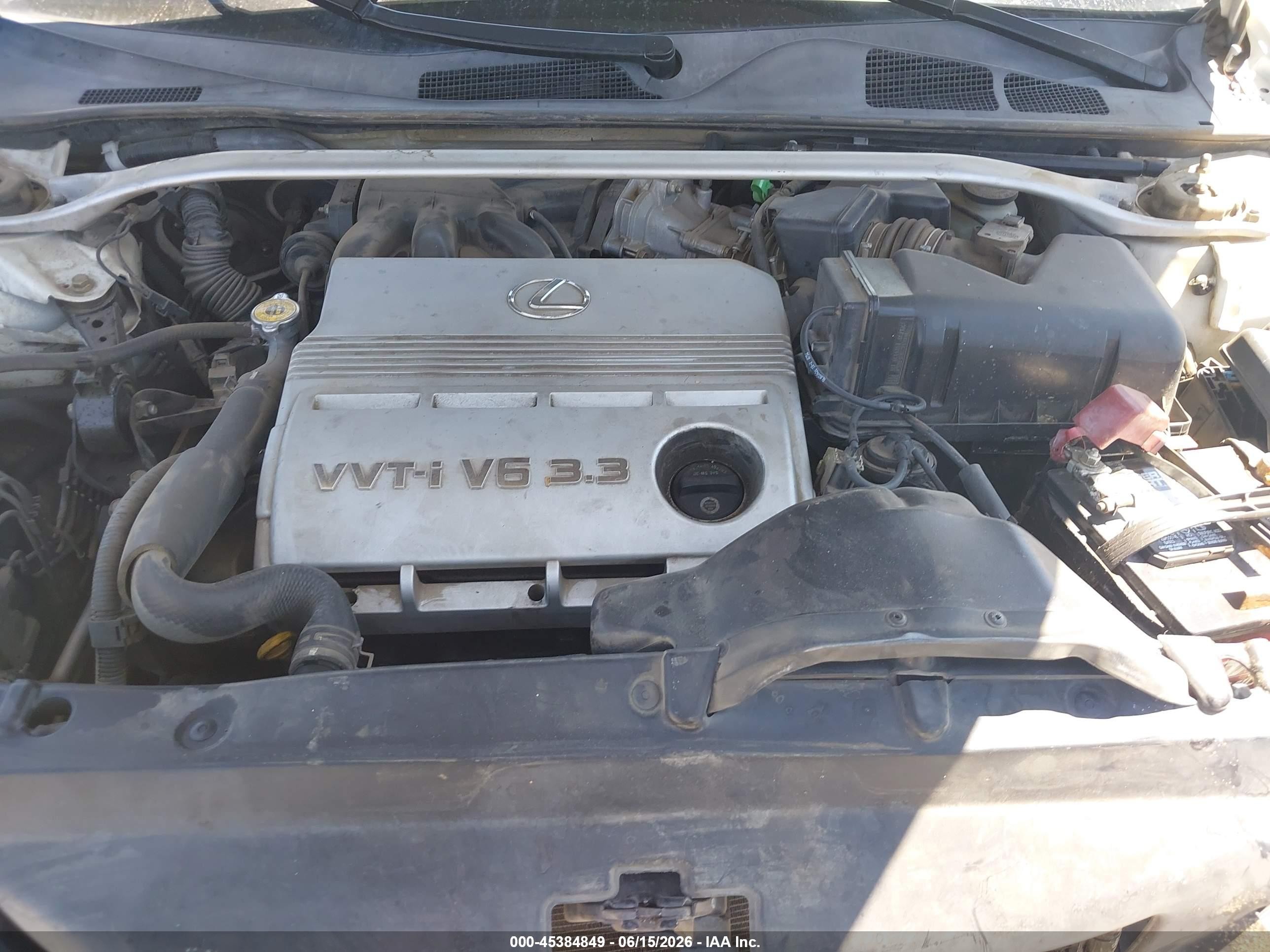 2004 Lexus Es 330   White vin: JTHBA30G345001672