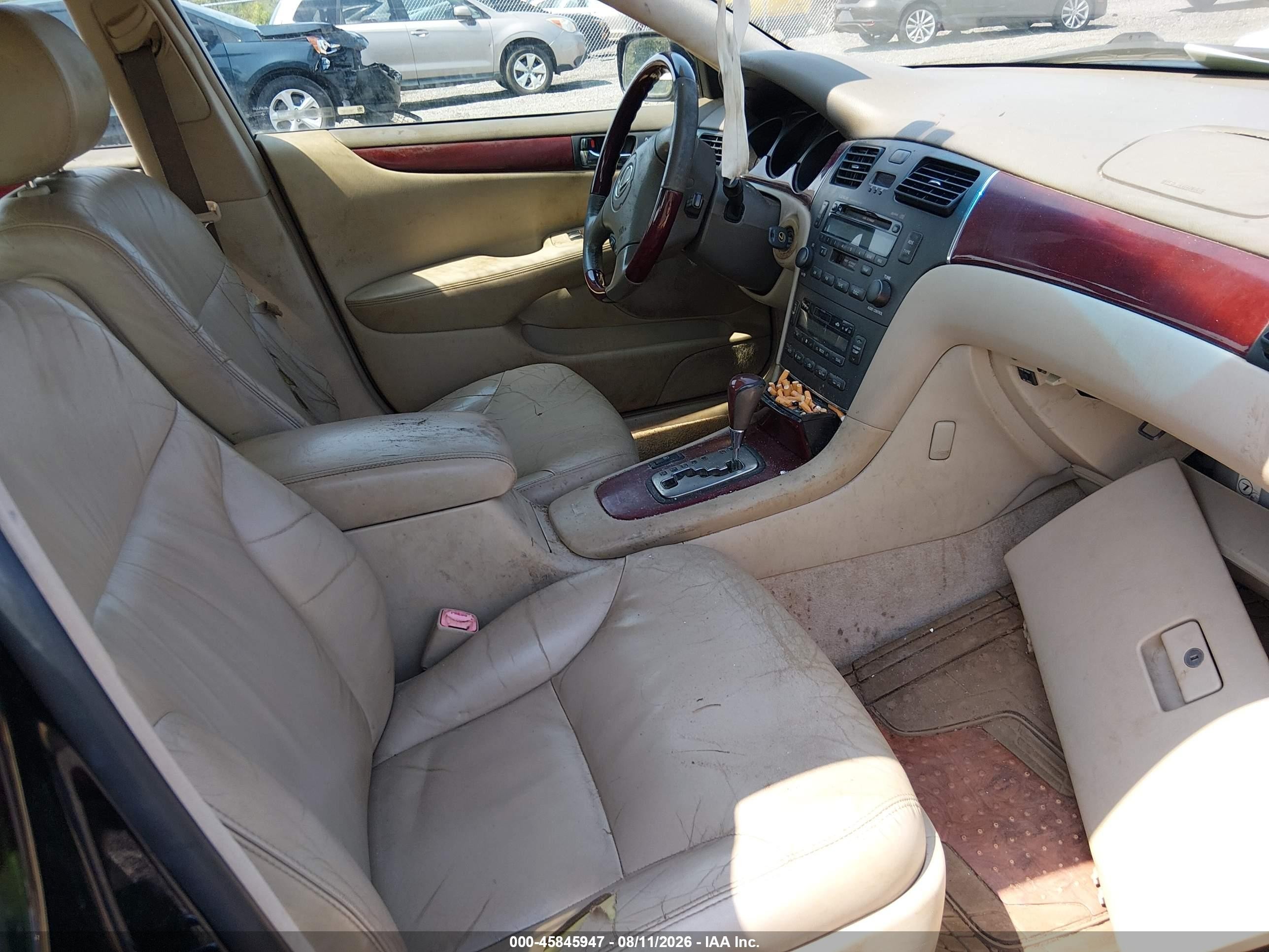 2004 Lexus Es 330 Black vin: JTHBA30G345020657