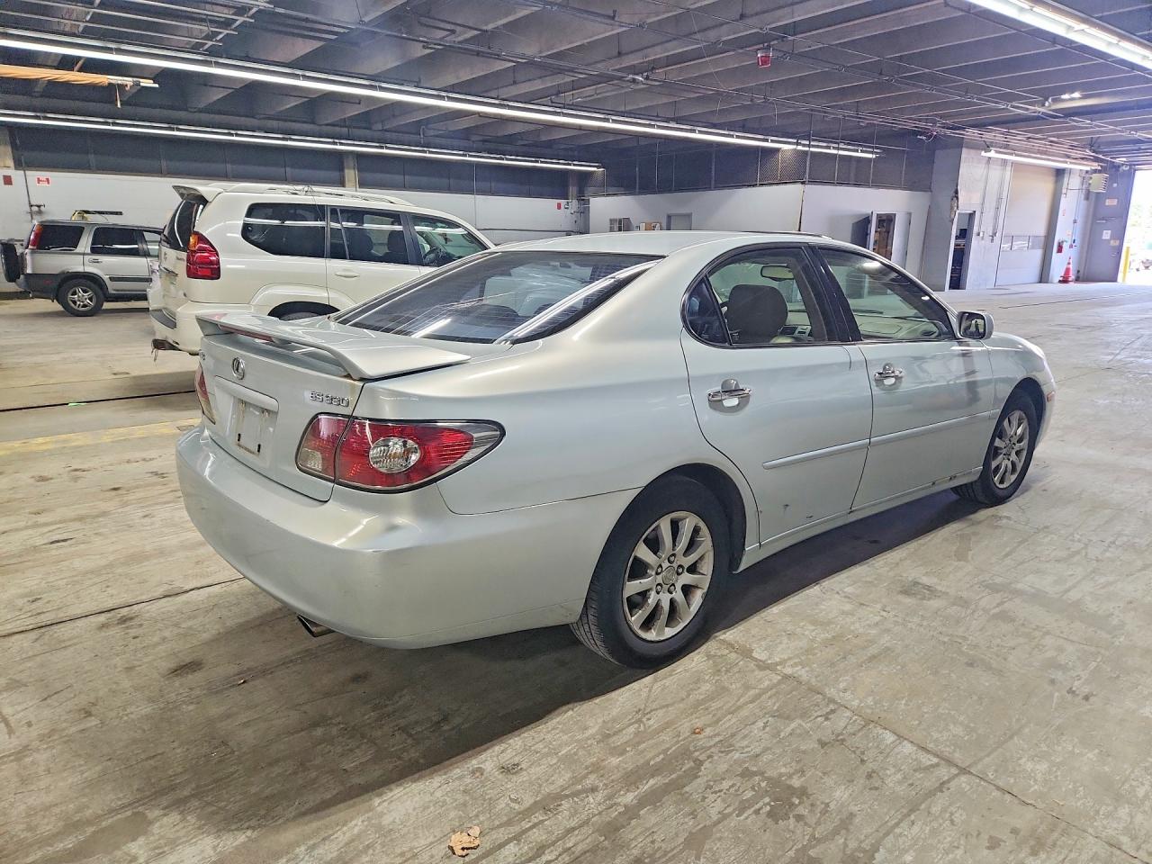 2004 Lexus Es 330 Blue vin: JTHBA30G345029732