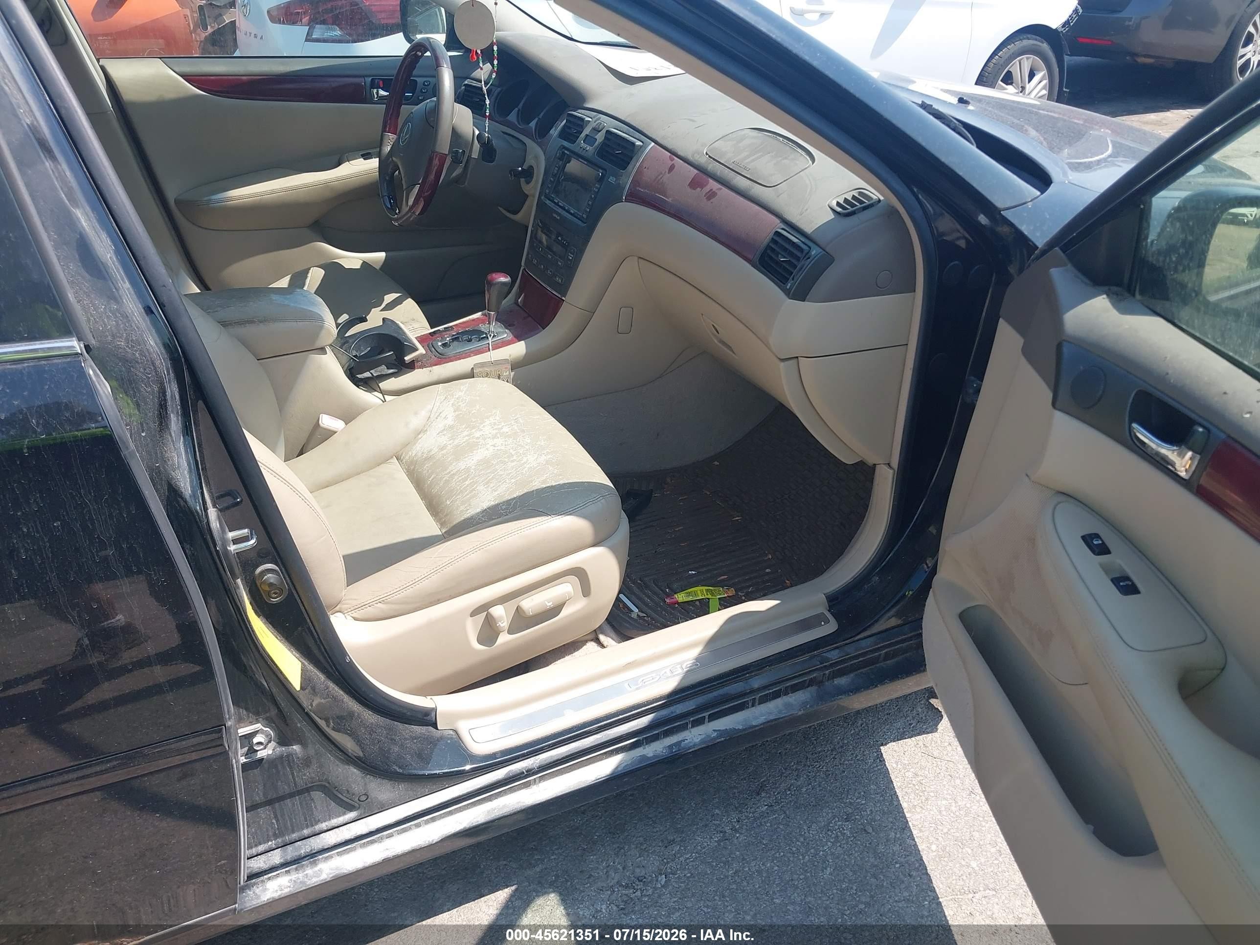 2004 Lexus Es 330   Black vin: JTHBA30G345042707