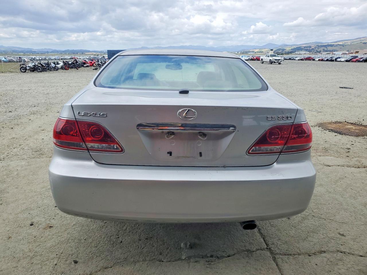 2005 Lexus Es 330 Серебряный vin: JTHBA30G355066393