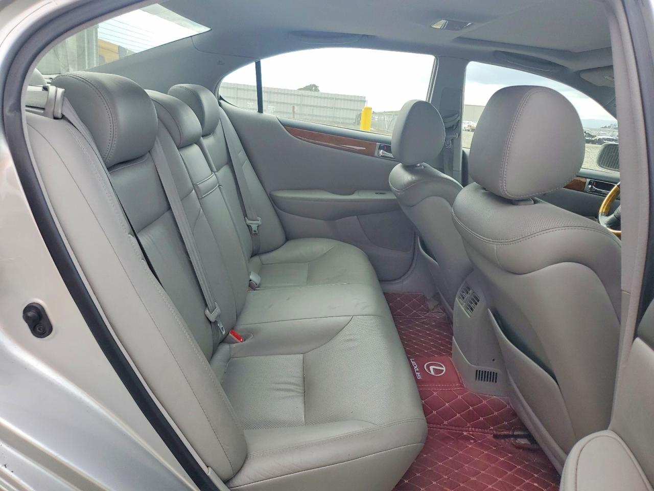 2005 Lexus Es 330 Серебряный vin: JTHBA30G355066393