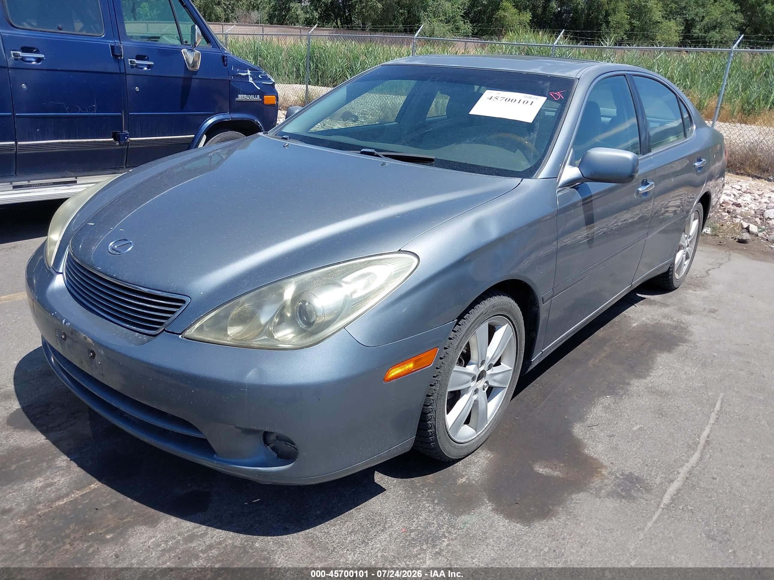 2005 Lexus Es 330   Gray vin: JTHBA30G355067267