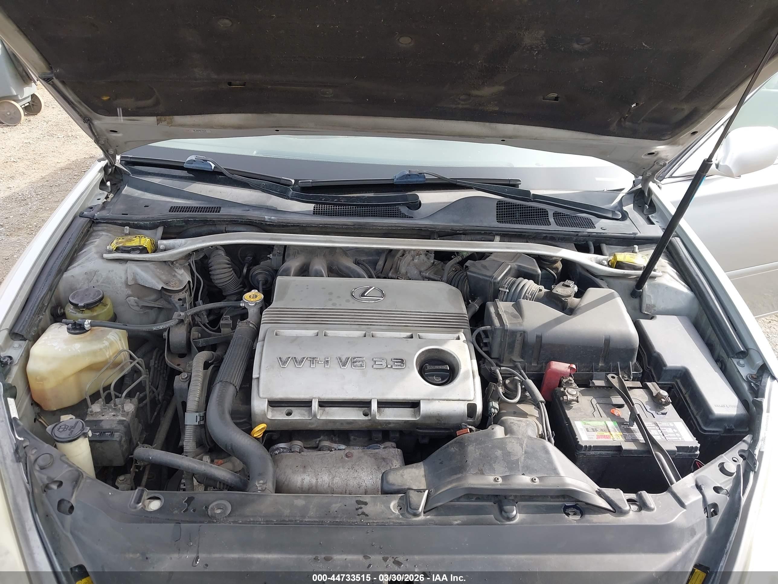2005 Lexus Es 330   Silver vin: JTHBA30G355080715