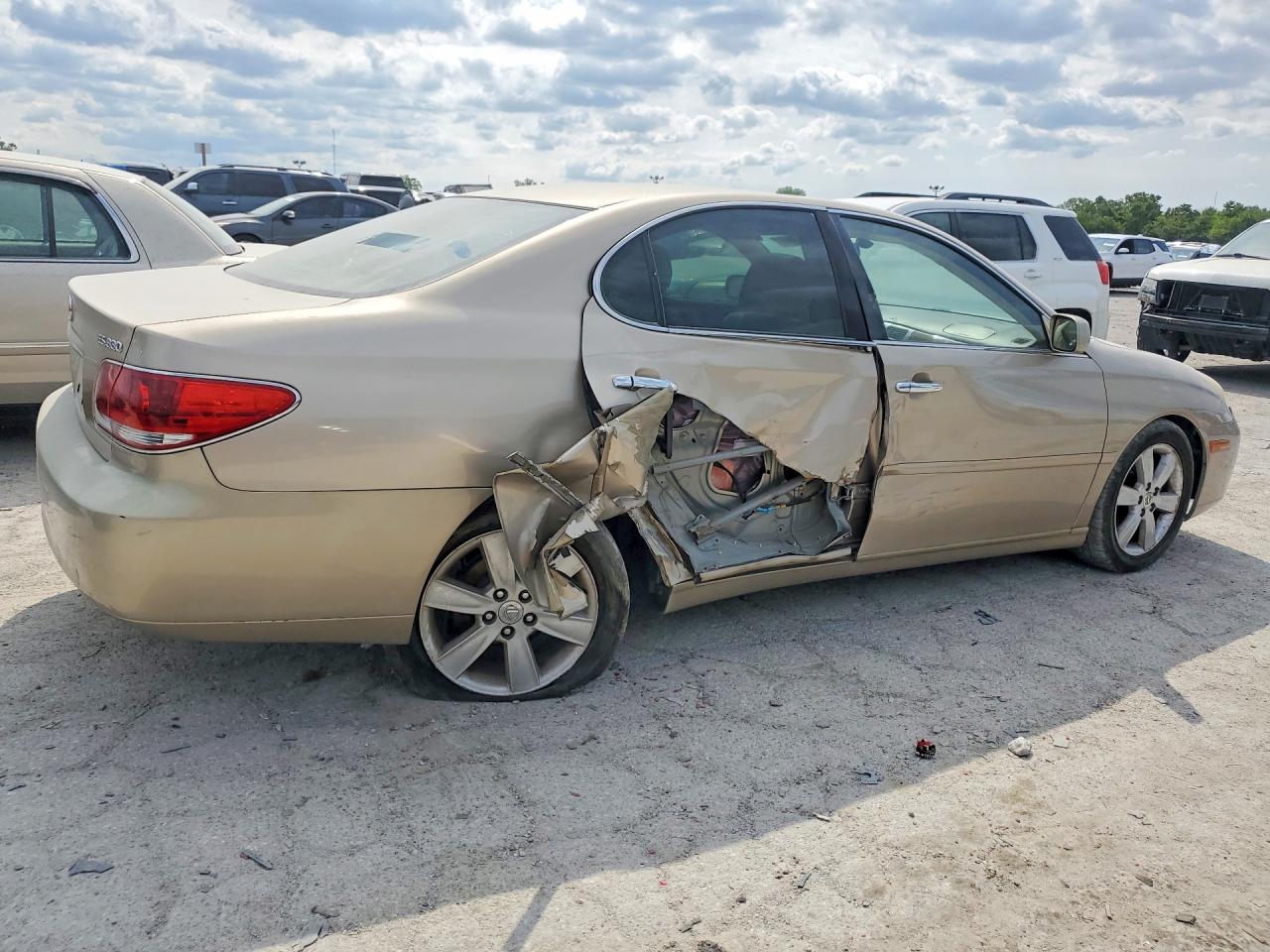 2005 Lexus Es 330 Золотой vin: JTHBA30G355082321
