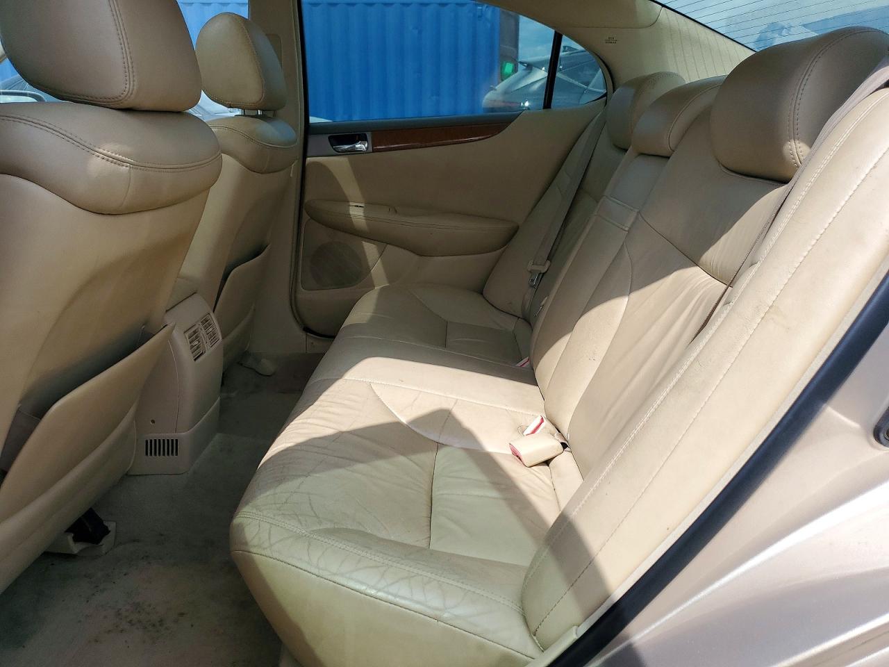 2005 Lexus Es 330 Золотой vin: JTHBA30G355082321