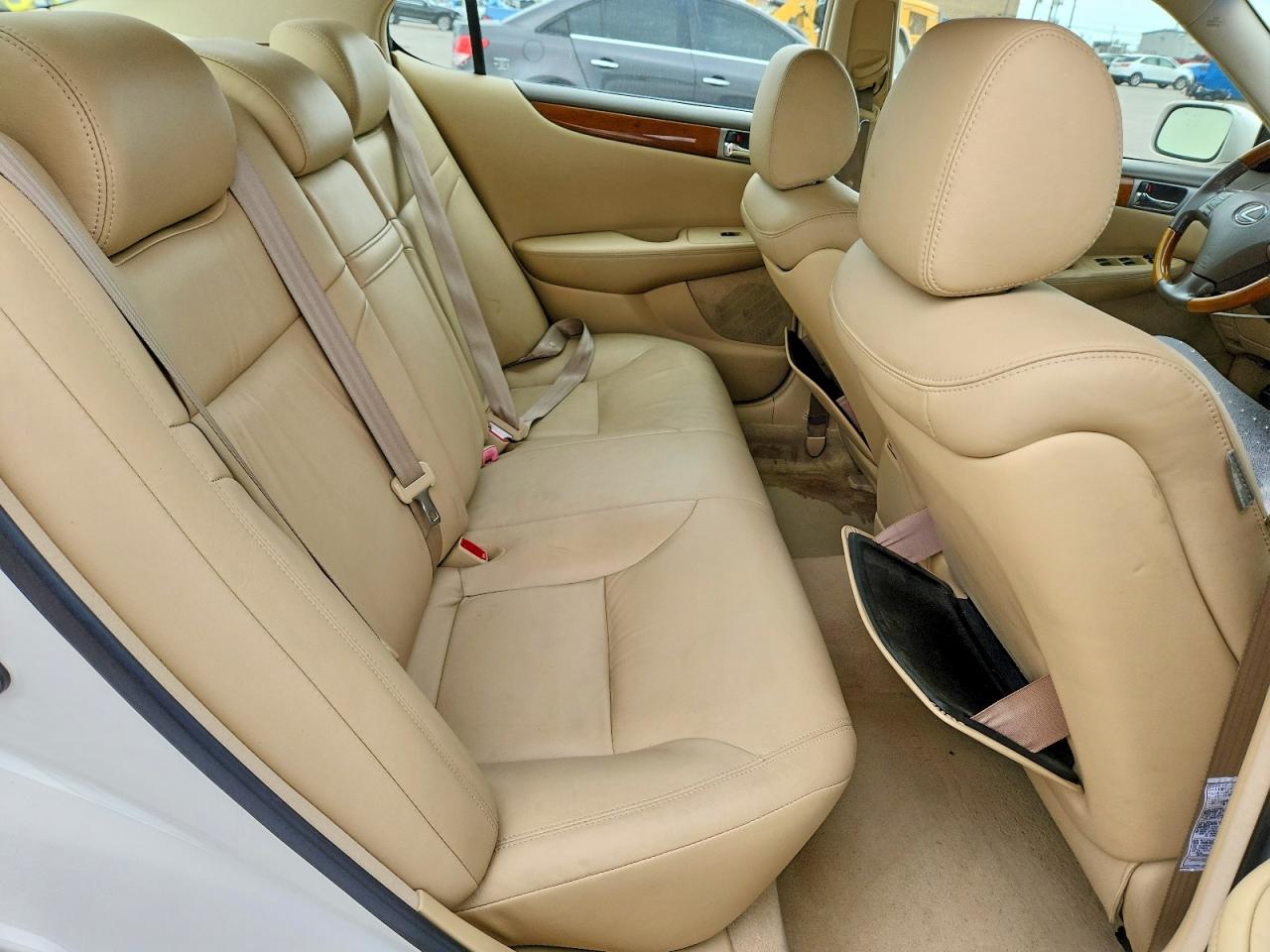 2005 Lexus Es 330 Белый vin: JTHBA30G355102390