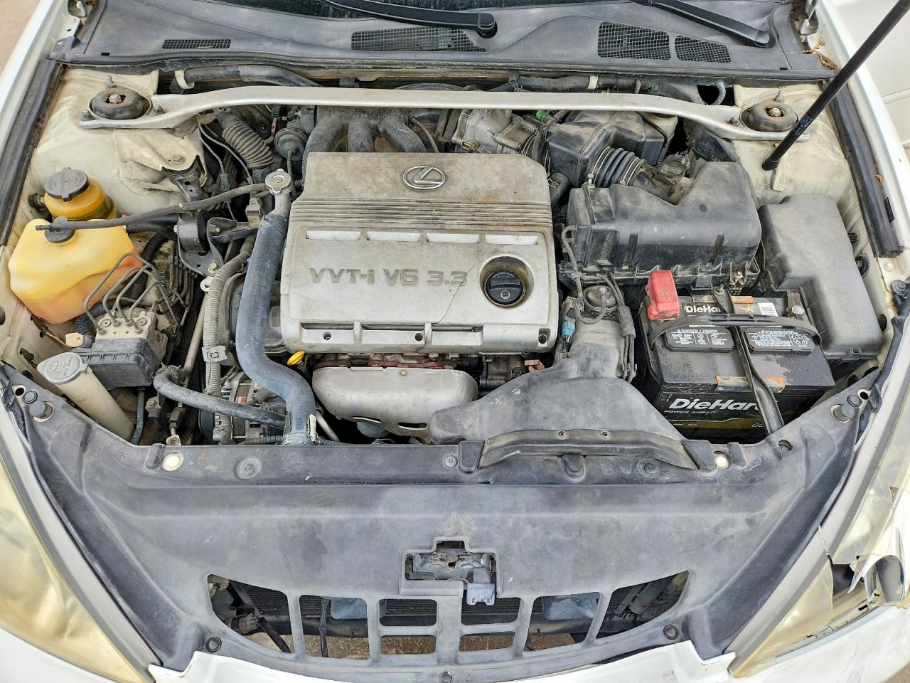 2005 Lexus Es 330 Белый vin: JTHBA30G355102390