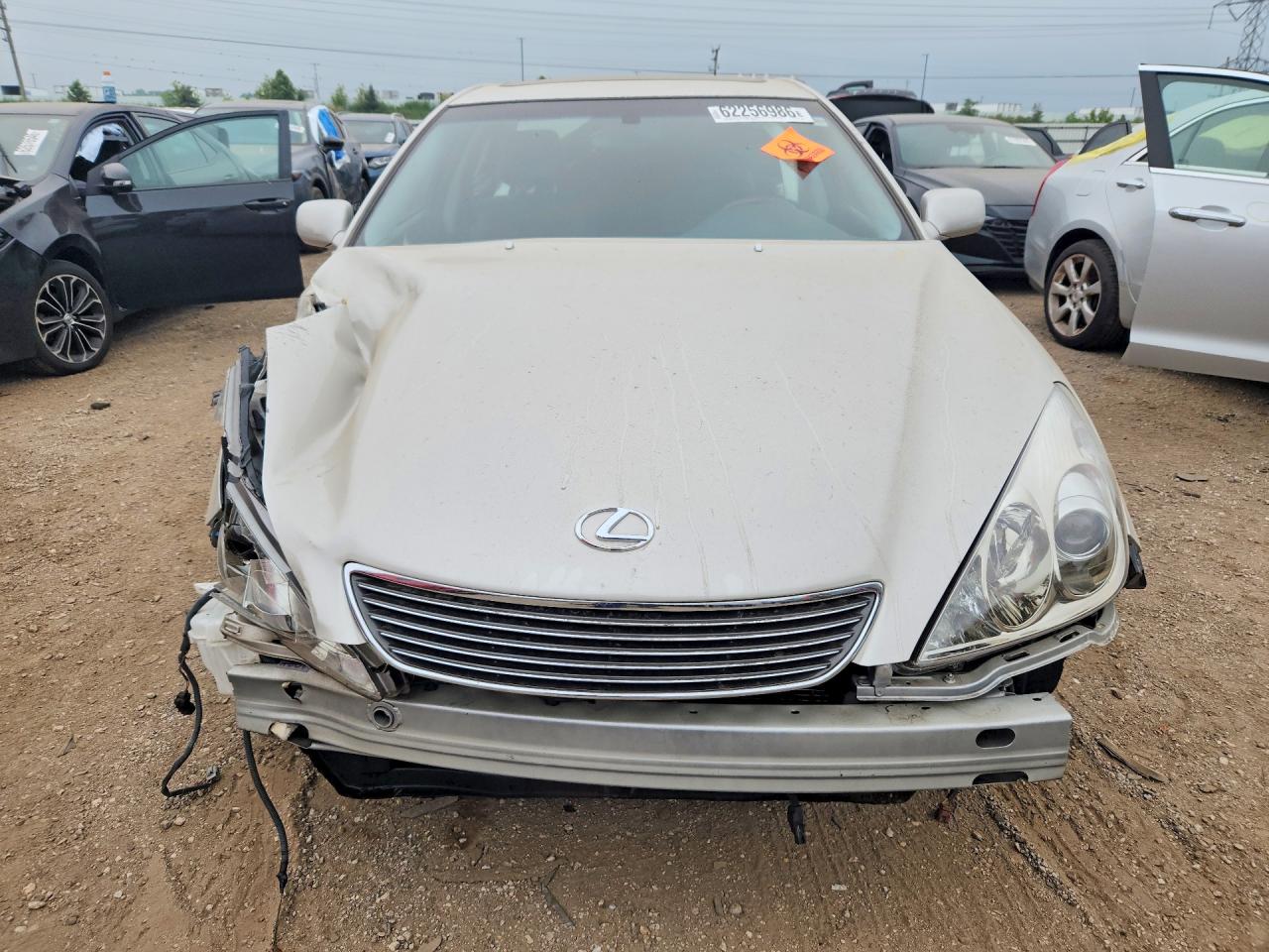 2005 Lexus Es 330 Gold vin: JTHBA30G355114068