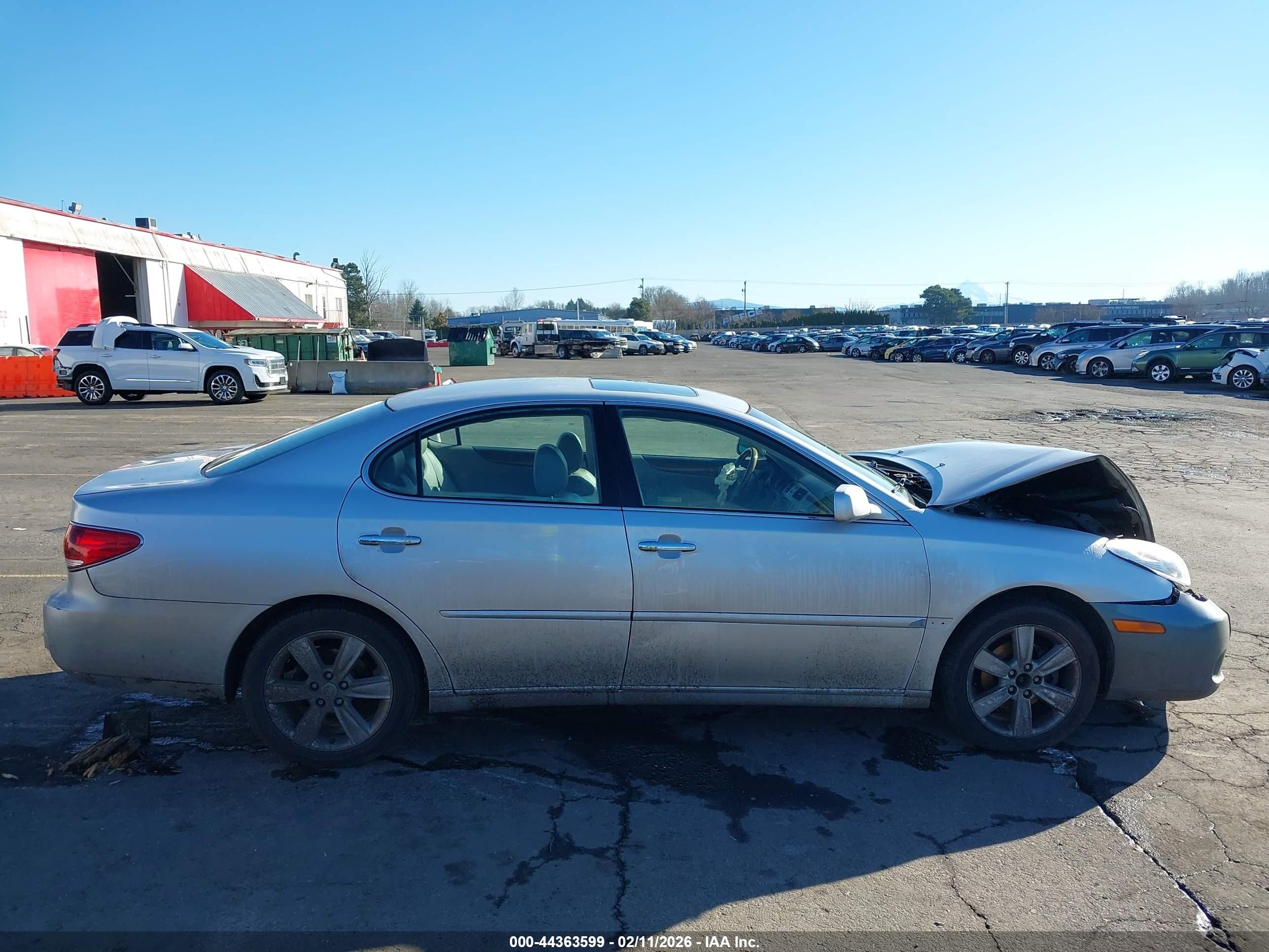 2005 Lexus Es 330 Silver vin: JTHBA30G355121215