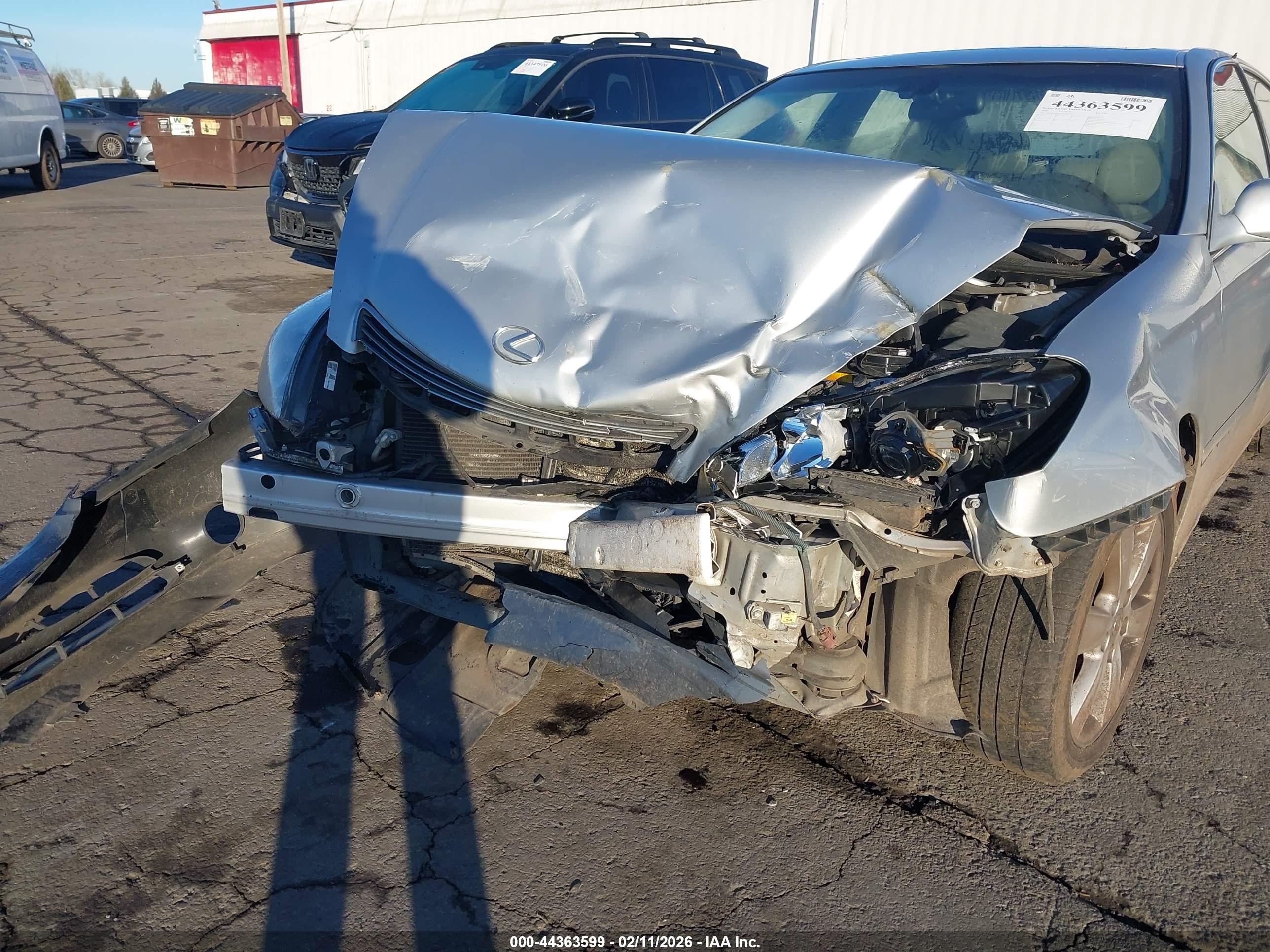 2005 Lexus Es 330 Silver vin: JTHBA30G355121215