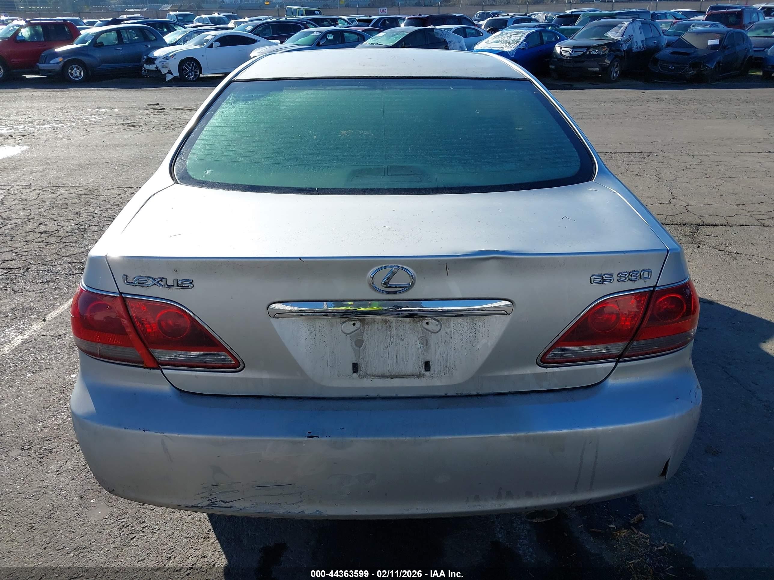 2005 Lexus Es 330 Silver vin: JTHBA30G355121215